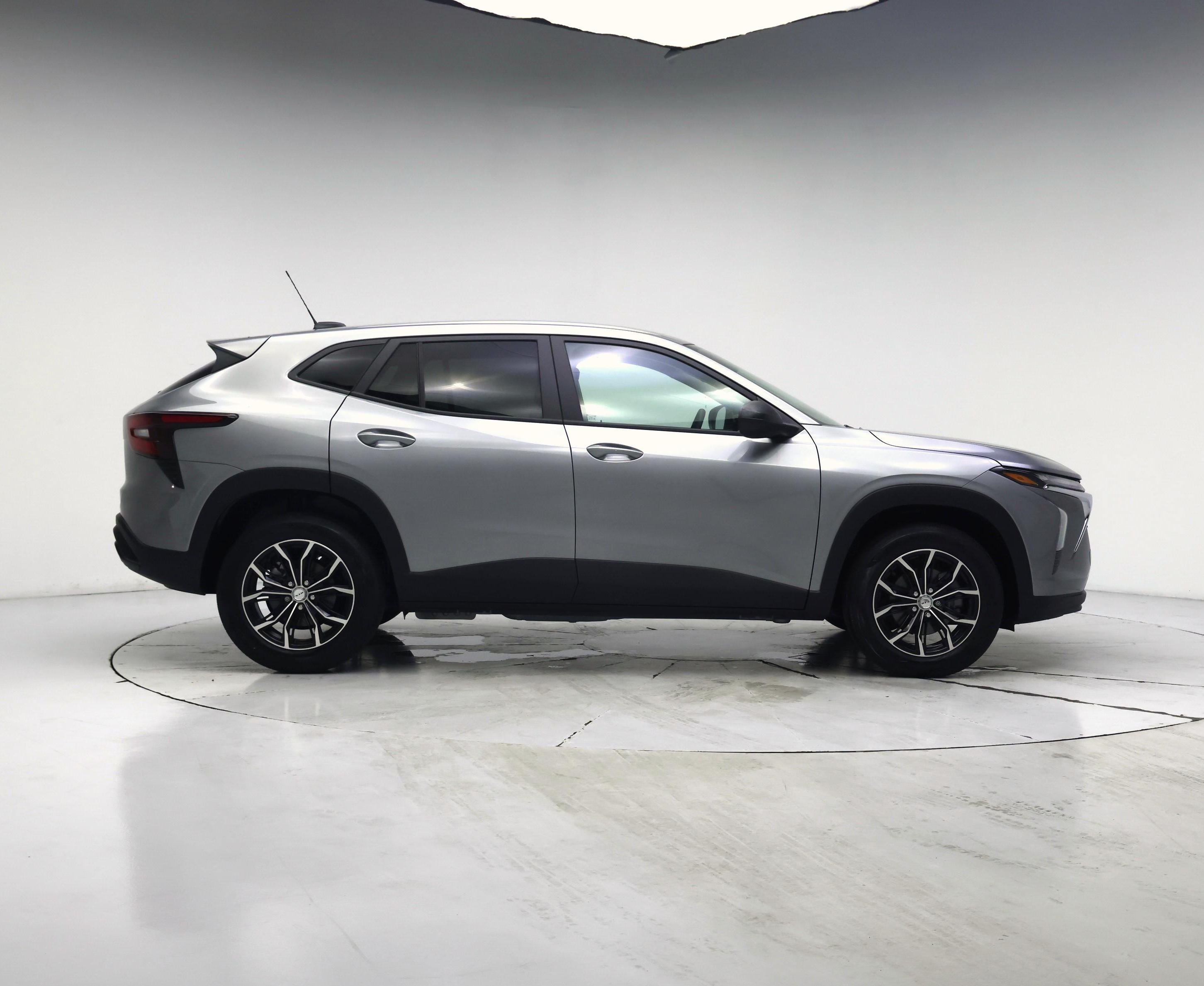 Thumbnail: 2025 Chevrolet Trax - 7