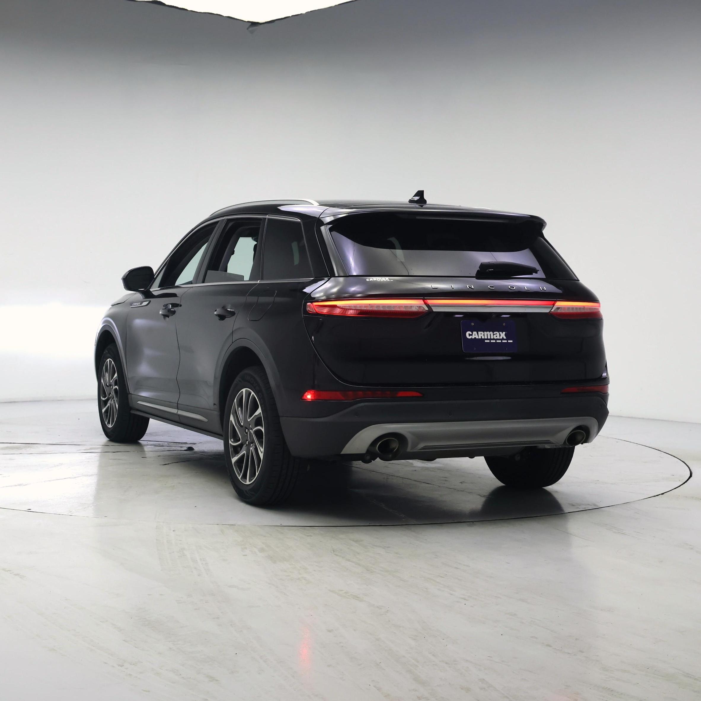 Thumbnail: 2020 Lincoln Corsair - 2