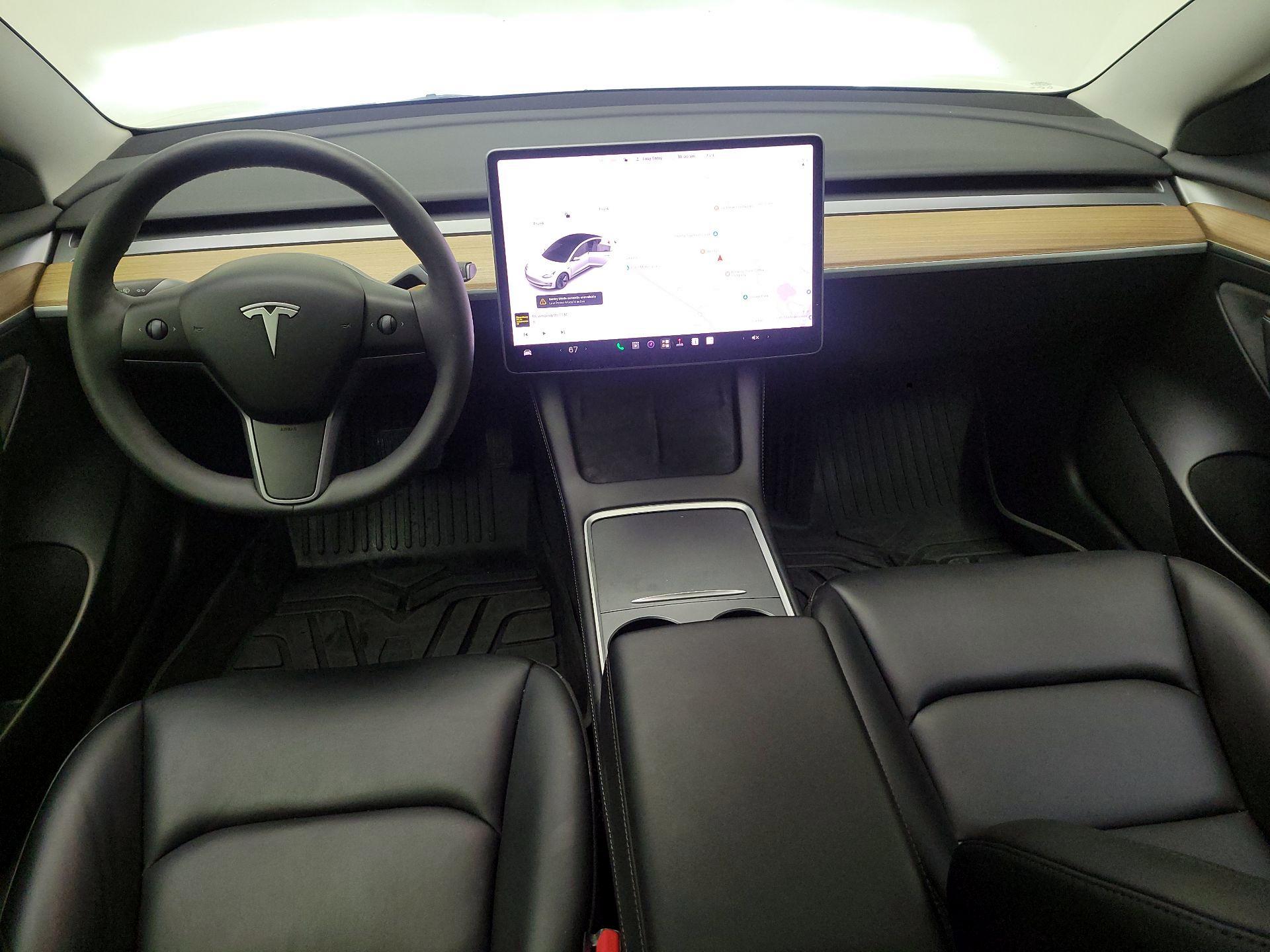 Thumbnail: 2023 Tesla Model 3 - 9