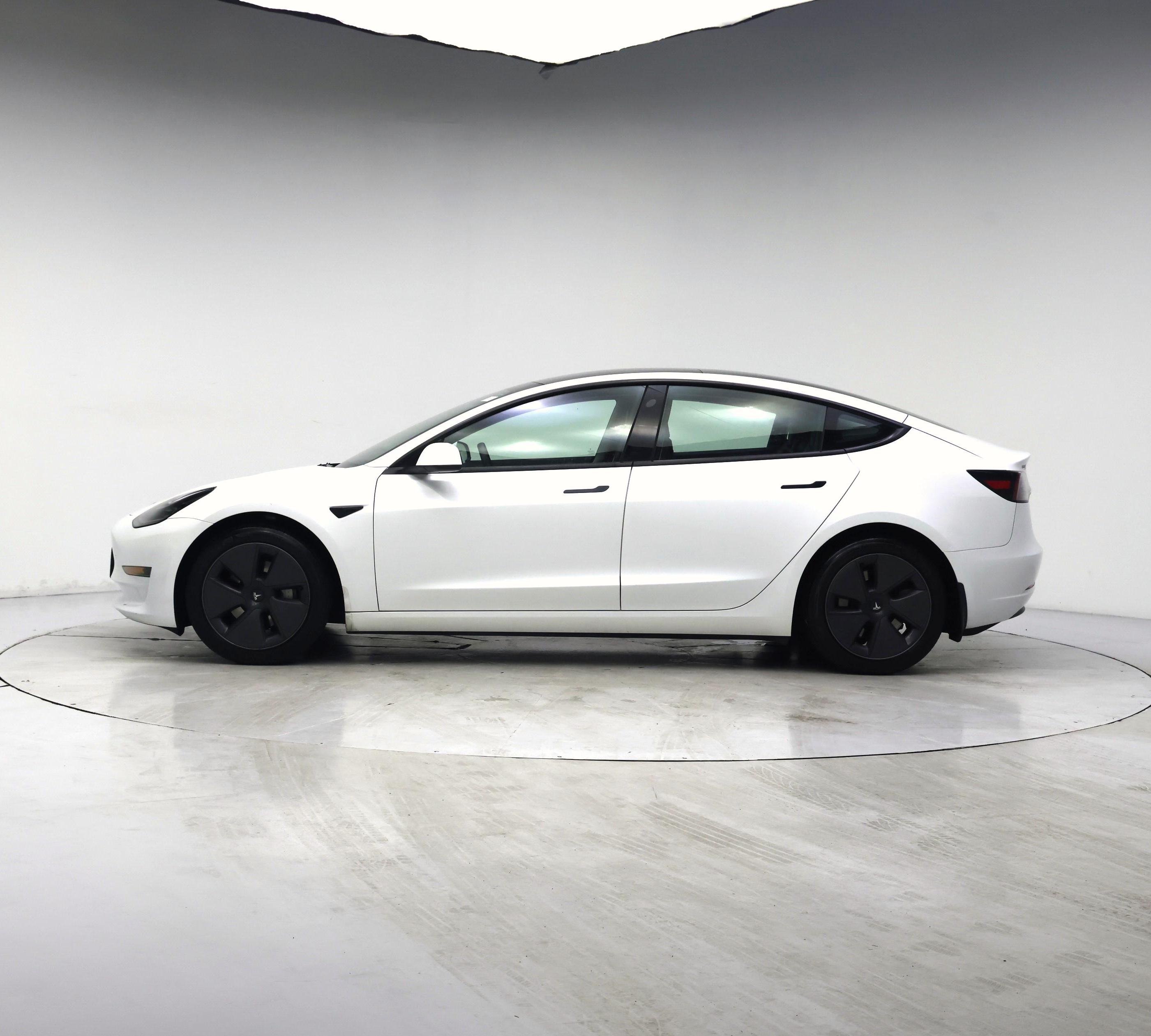 Thumbnail: 2023 Tesla Model 3 - 3
