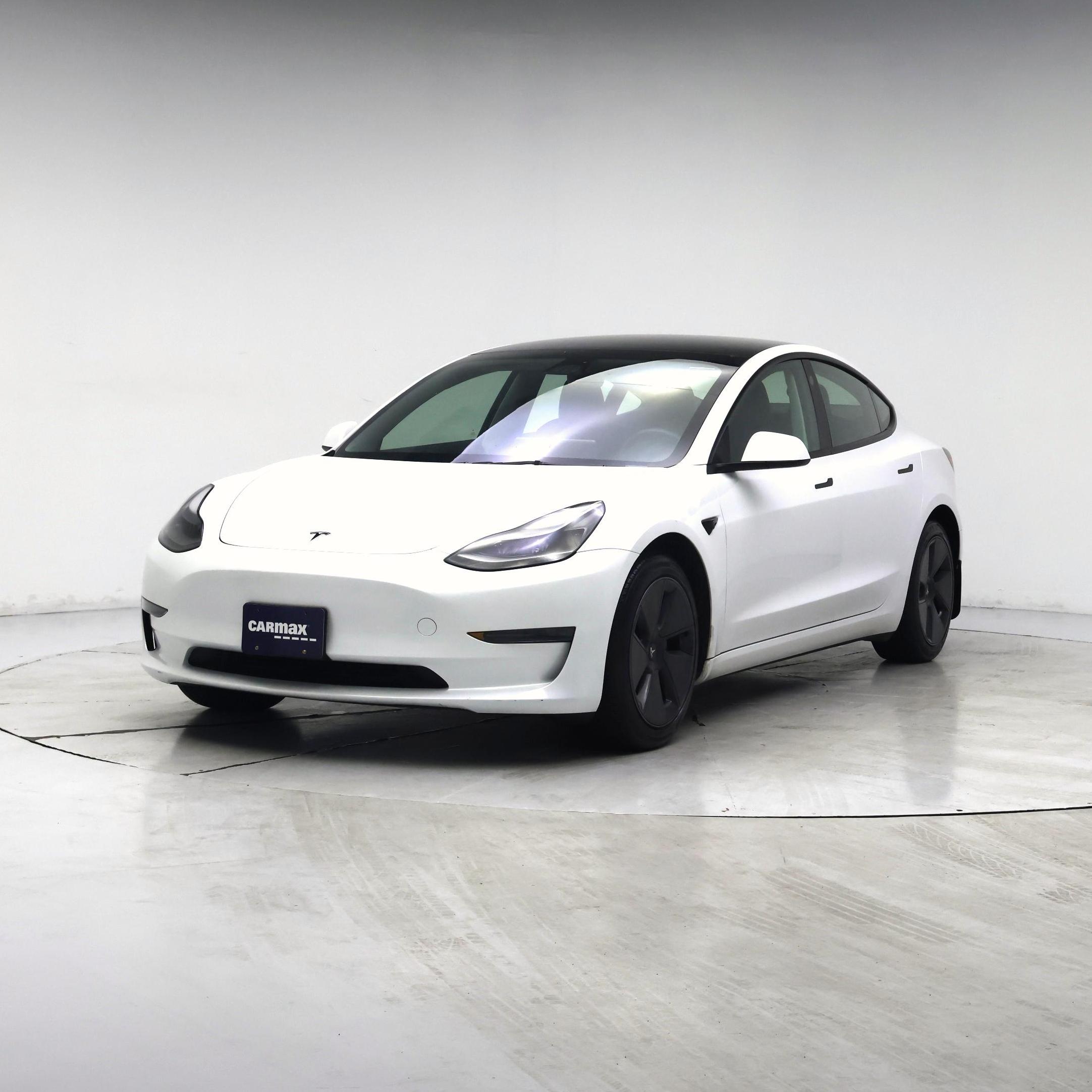 Thumbnail: 2023 Tesla Model 3 - 4