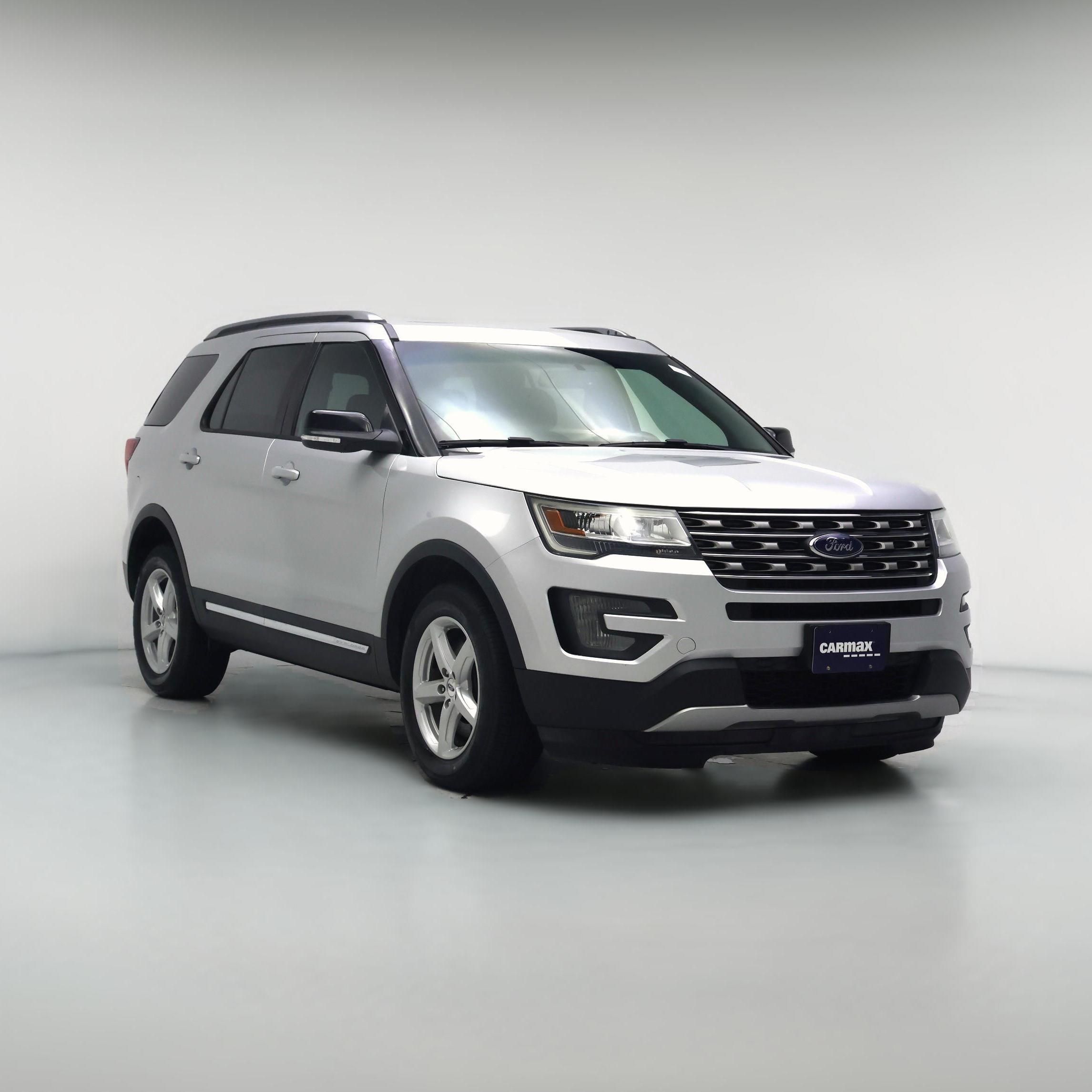 Thumbnail: 2016 Ford Explorer - 1