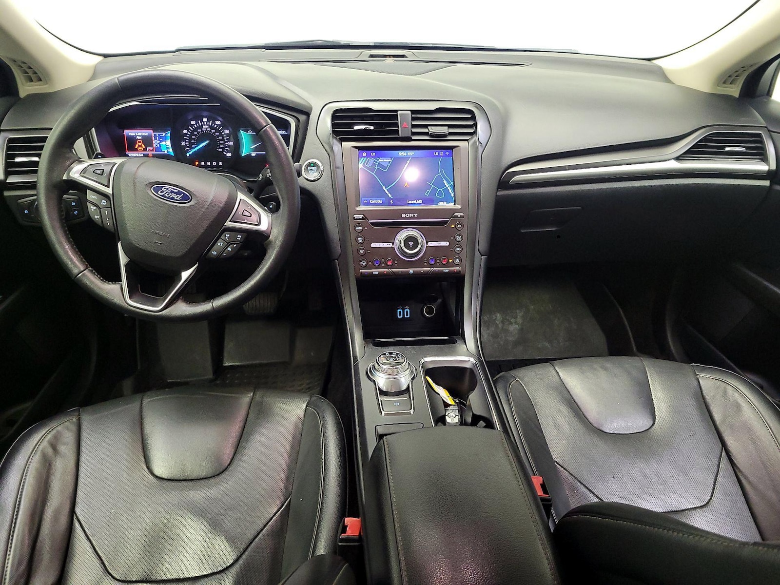 2020 Ford Fusion Titanium - Photo 10