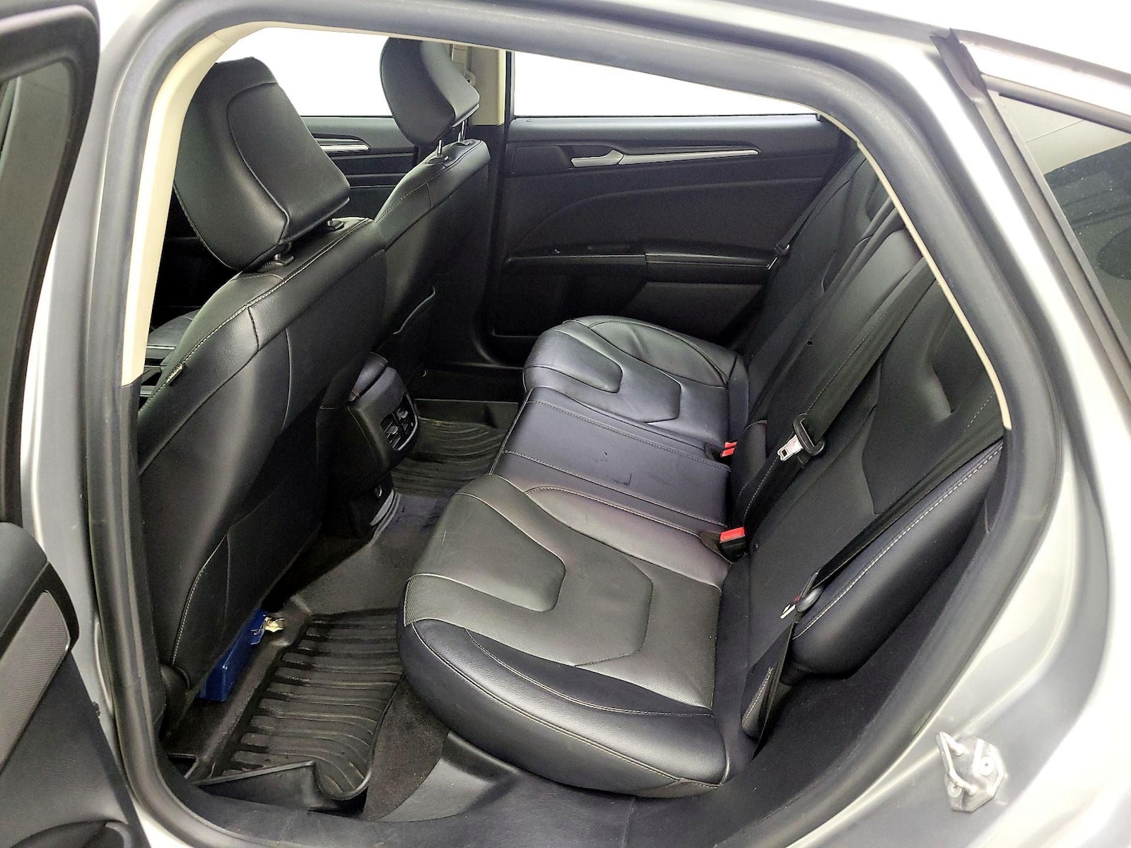 2020 Ford Fusion Titanium - Photo 22