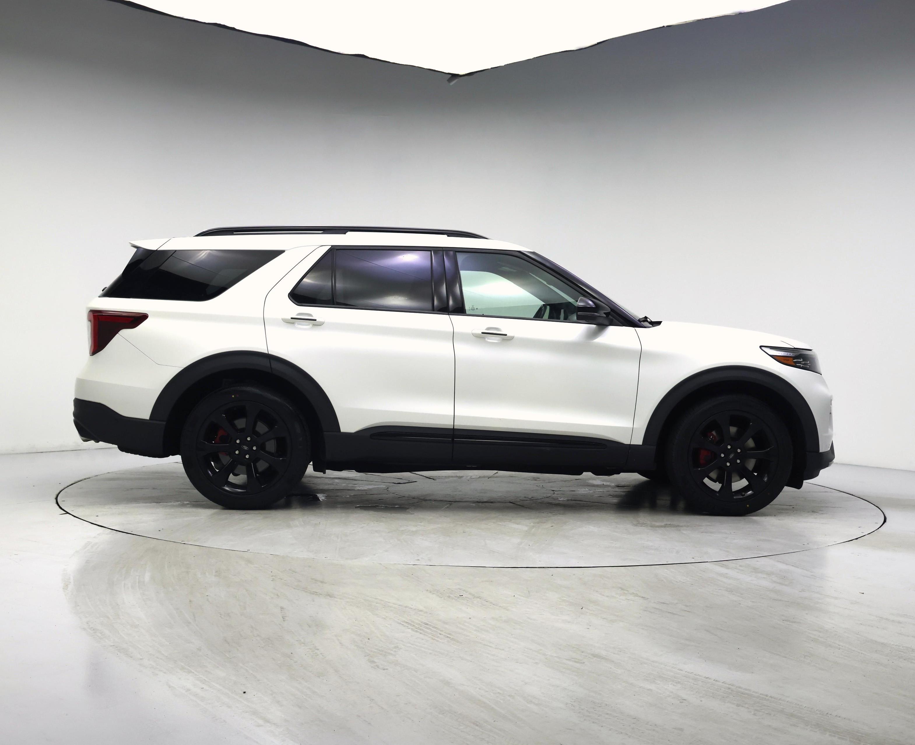 Thumbnail: 2020 Ford Explorer - 7