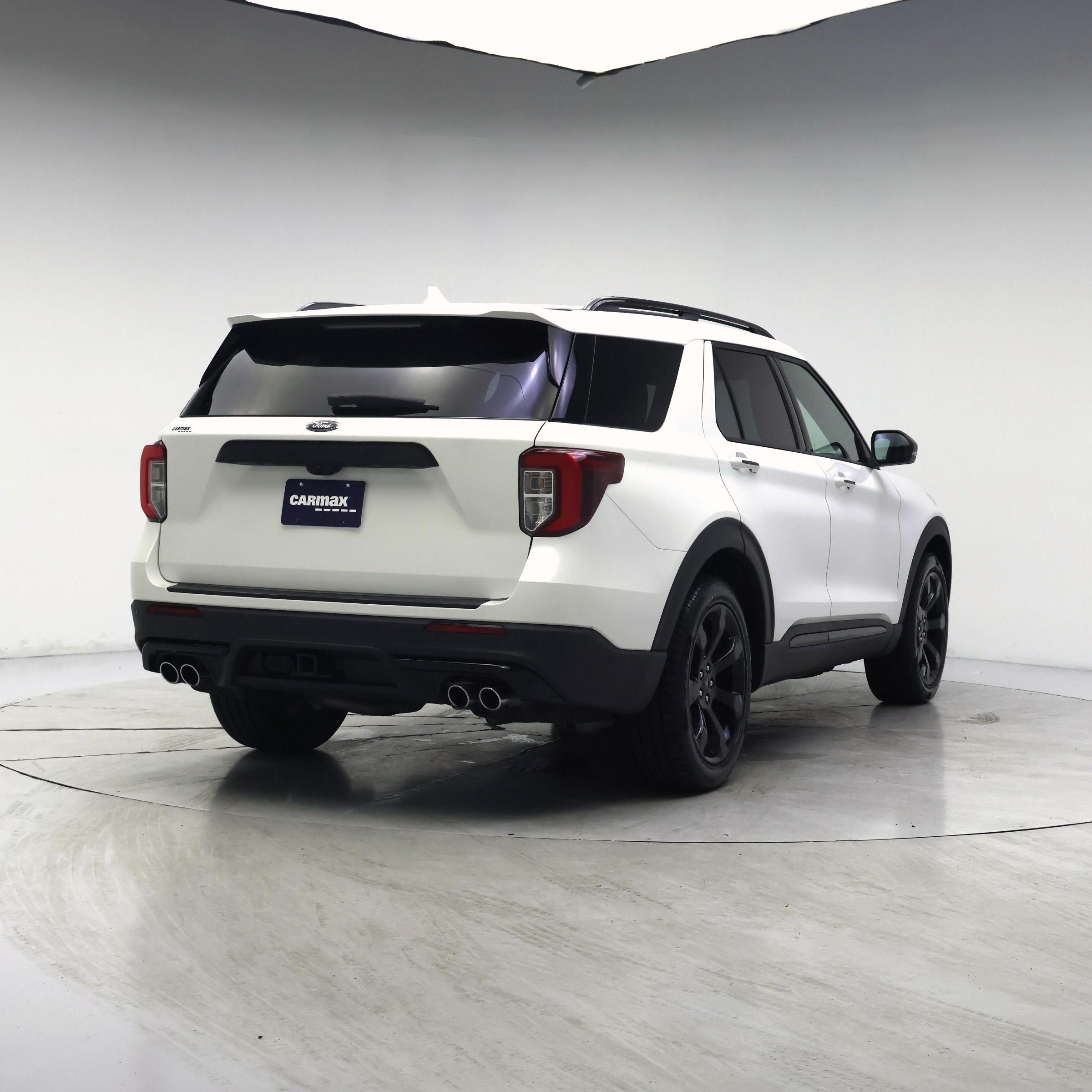 Thumbnail: 2020 Ford Explorer - 8
