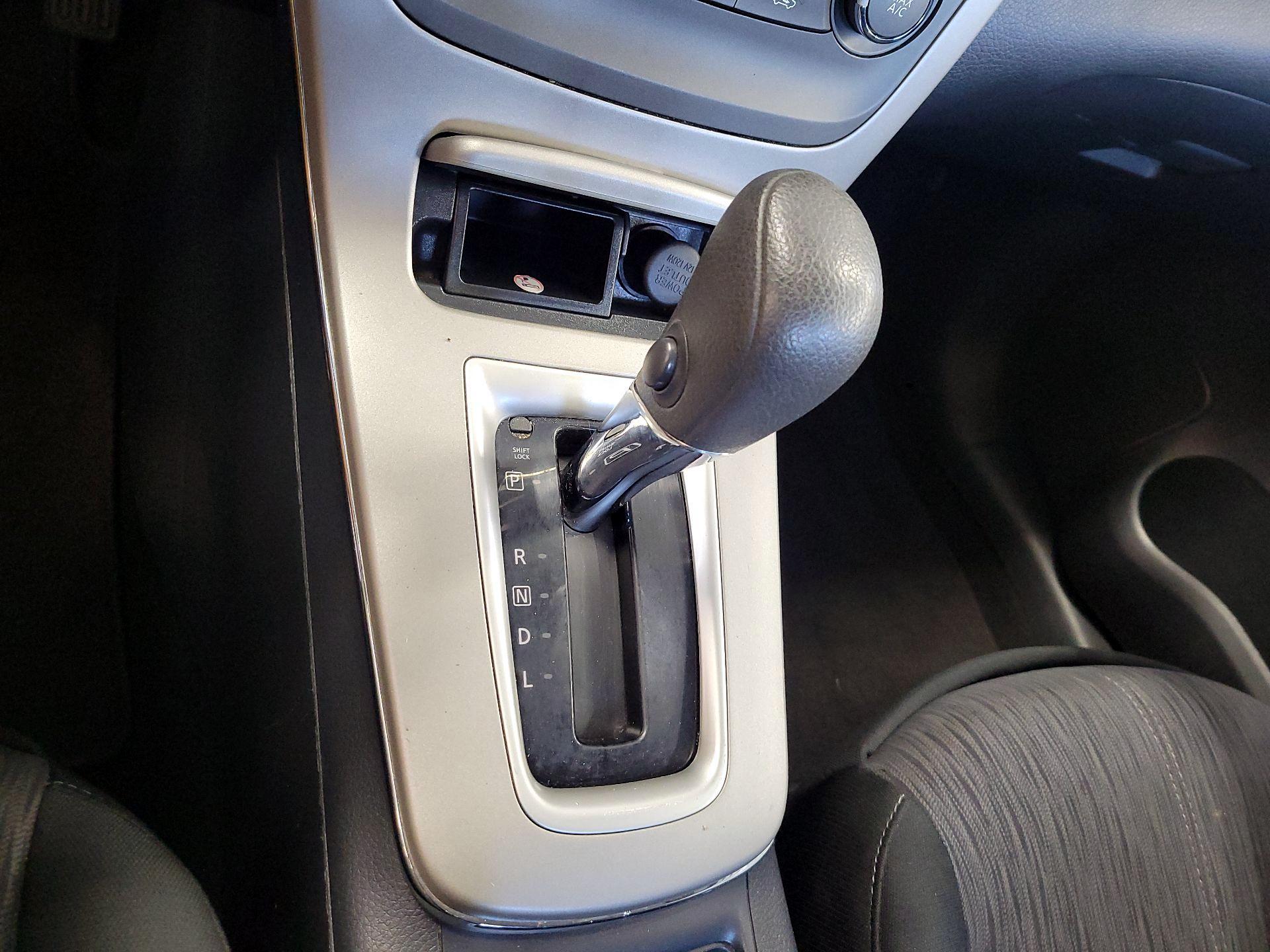 Thumbnail: 2014 Nissan Sentra - 16
