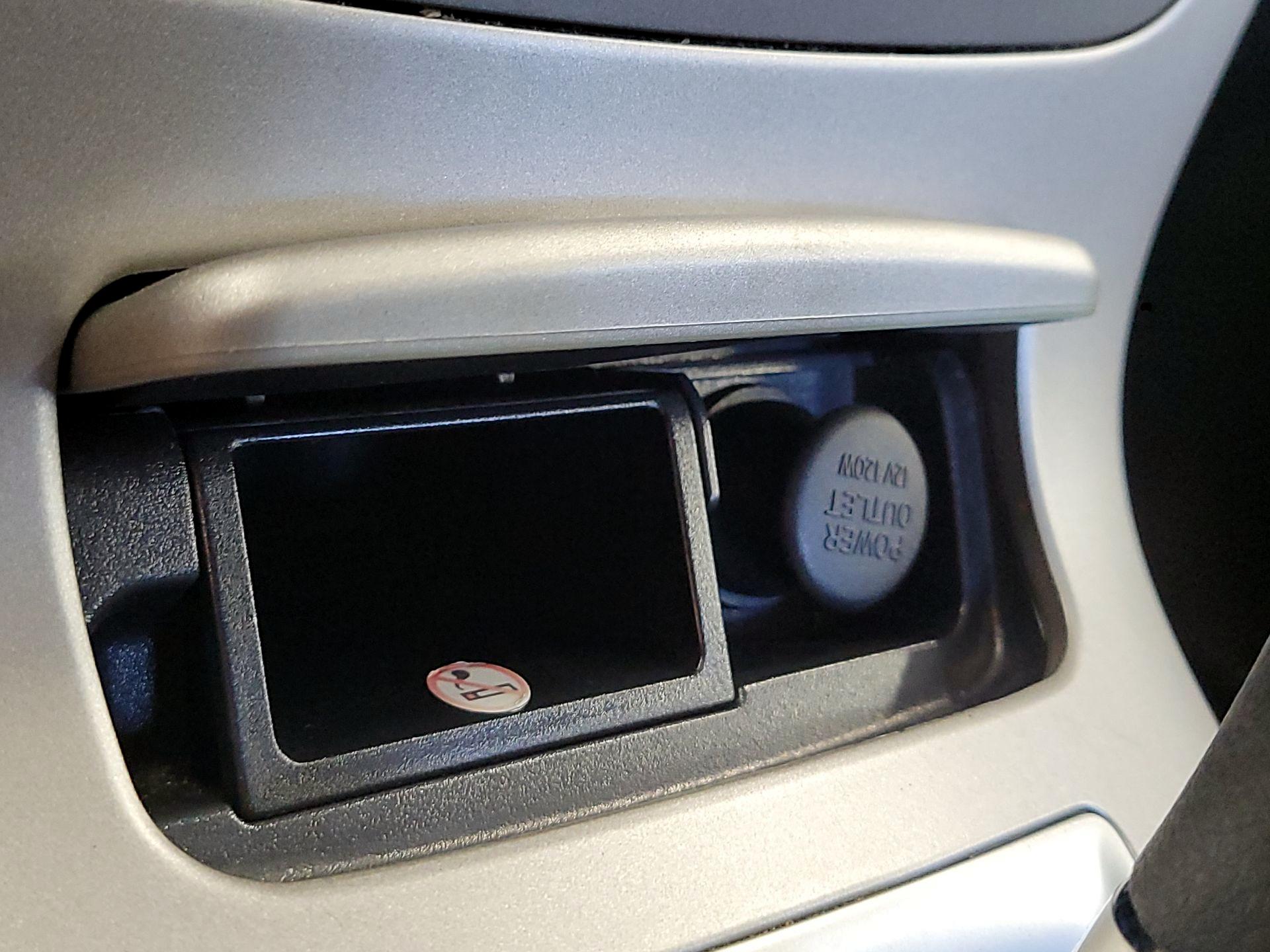 Thumbnail: 2014 Nissan Sentra - 17