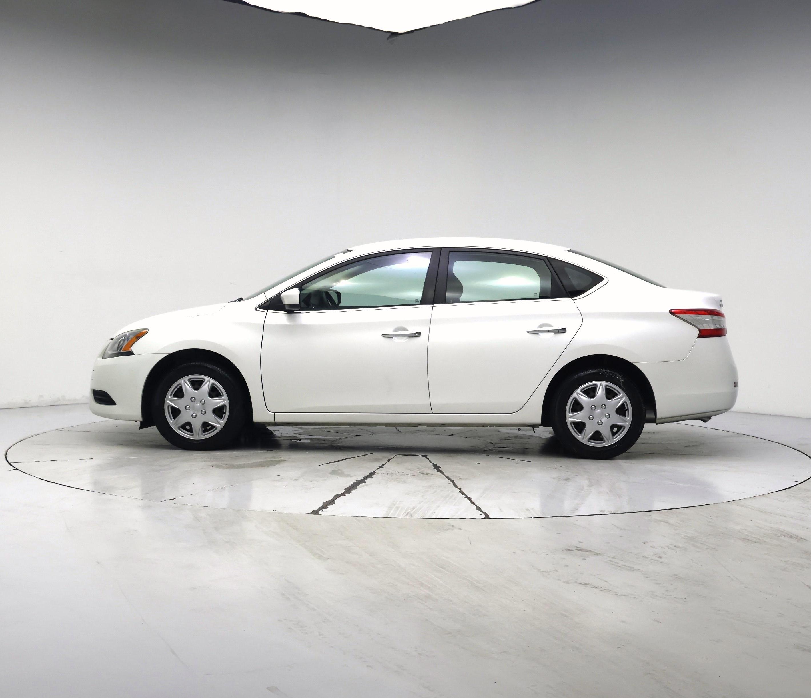 Thumbnail: 2014 Nissan Sentra - 3