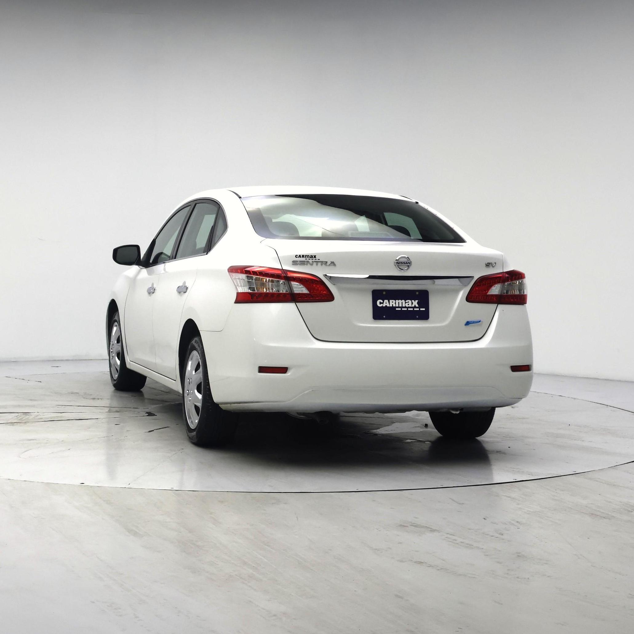 Thumbnail: 2014 Nissan Sentra - 6