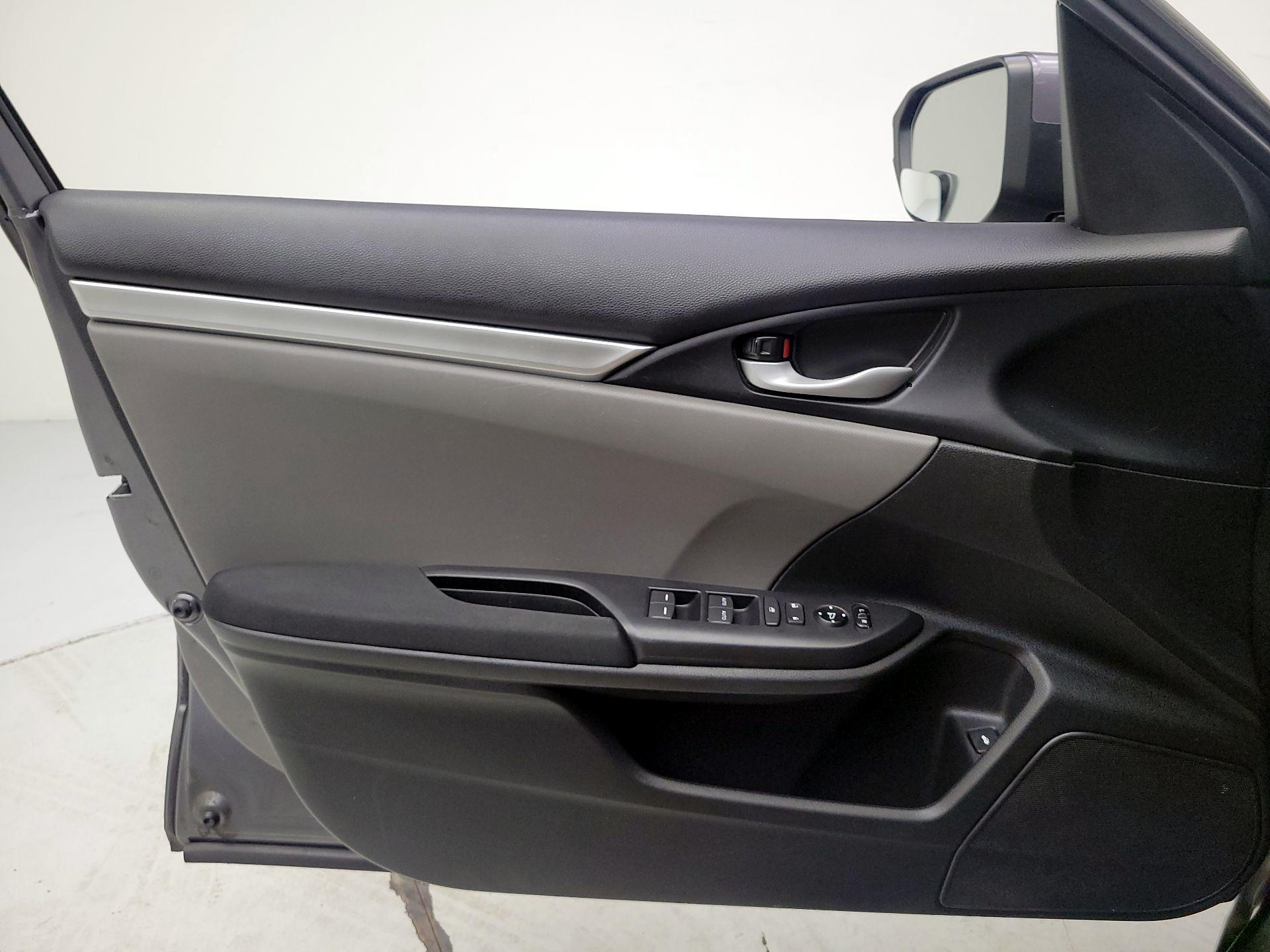 Thumbnail: 2019 Honda Civic - 12