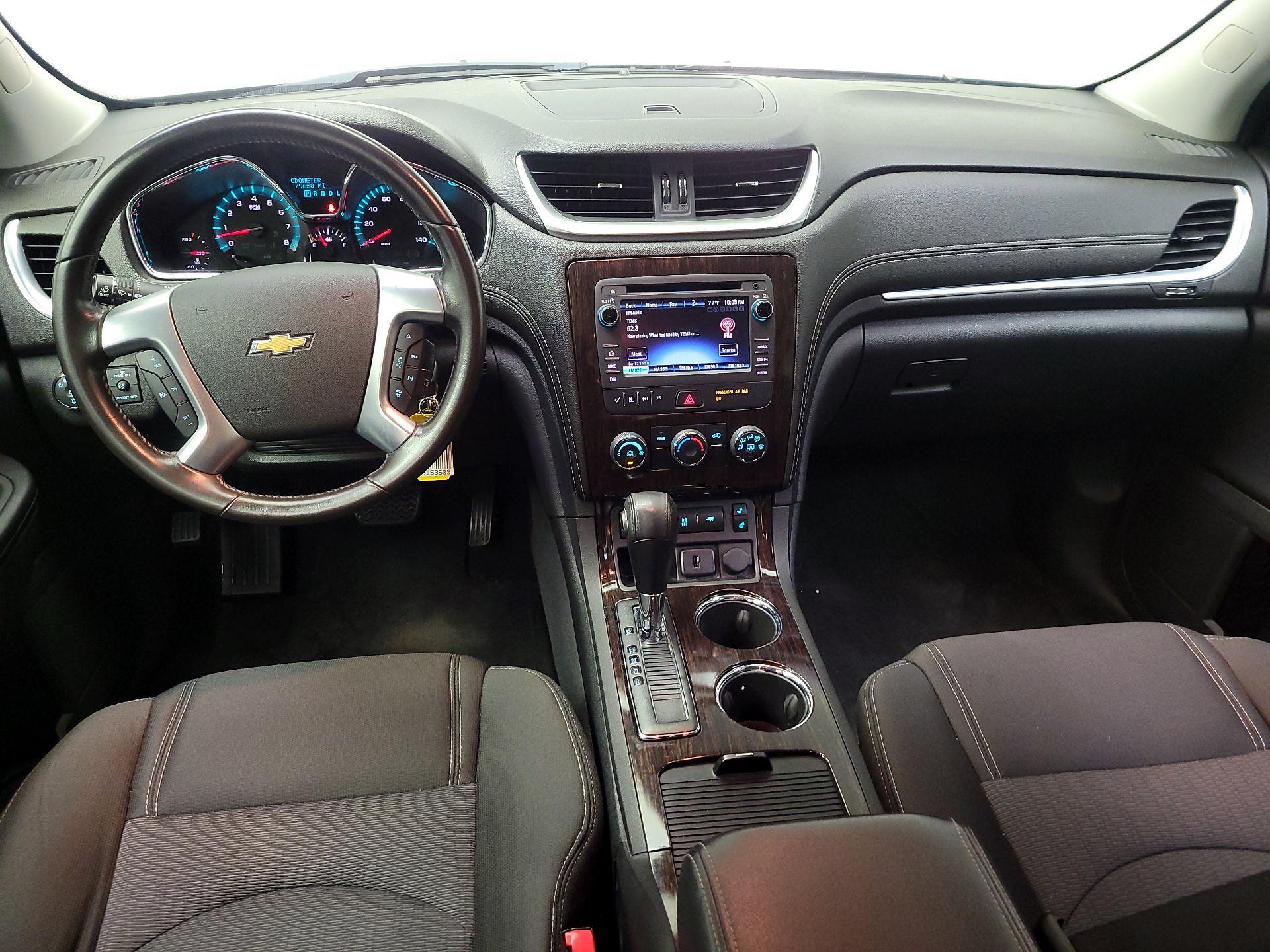 Thumbnail: 2017 Chevrolet Traverse - 9