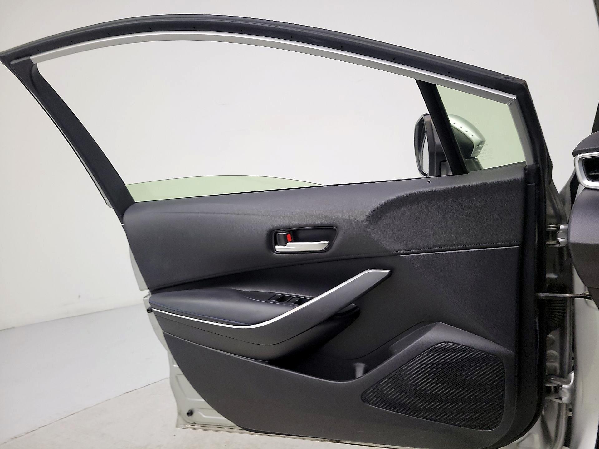 Thumbnail: 2020 Toyota Corolla - 12