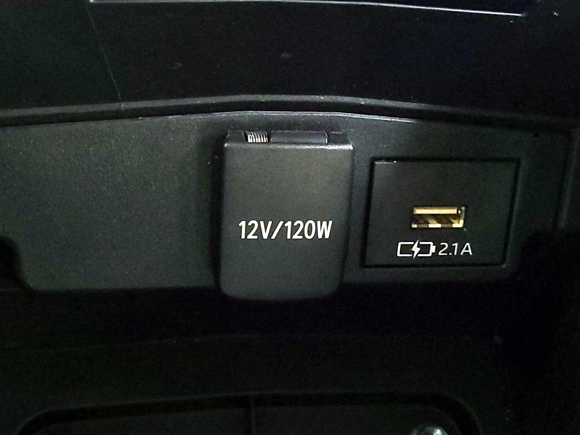 Thumbnail: 2020 Toyota Corolla - 18