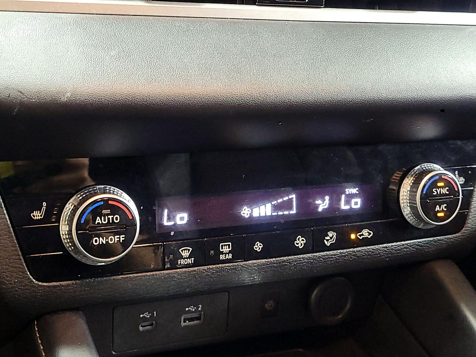 2022 Mitsubishi Outlander SE - Photo 18