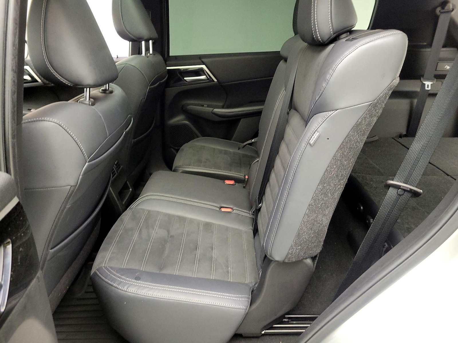 2022 Mitsubishi Outlander SE - Photo 22