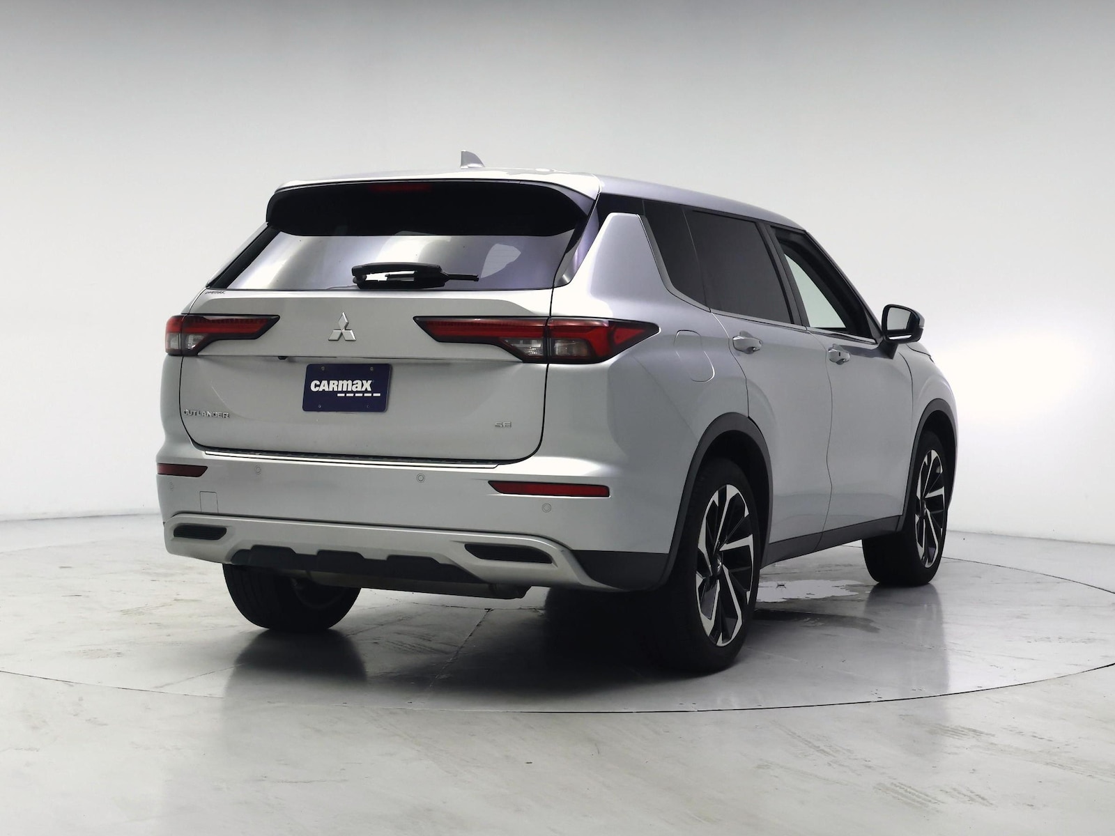 2022 Mitsubishi Outlander SE - Photo 9