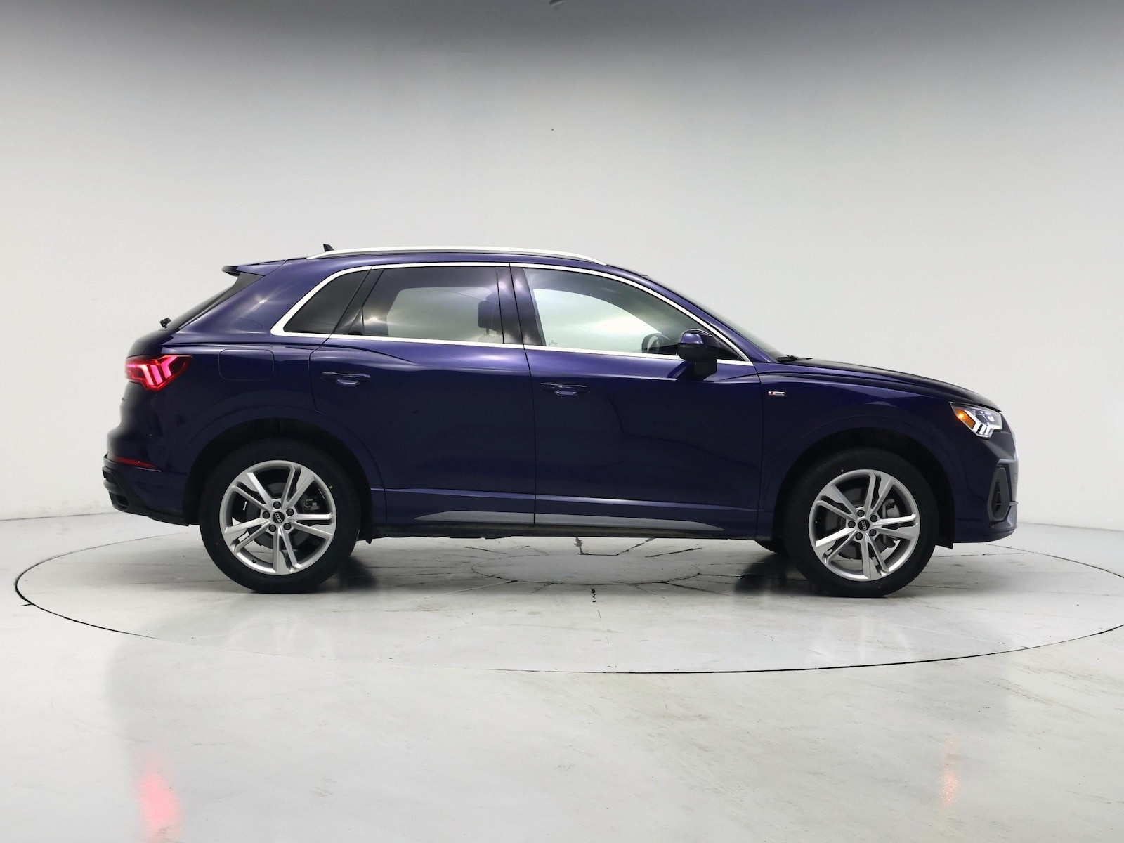 2022 Audi Q3 S Line Premium Plus - Photo 8
