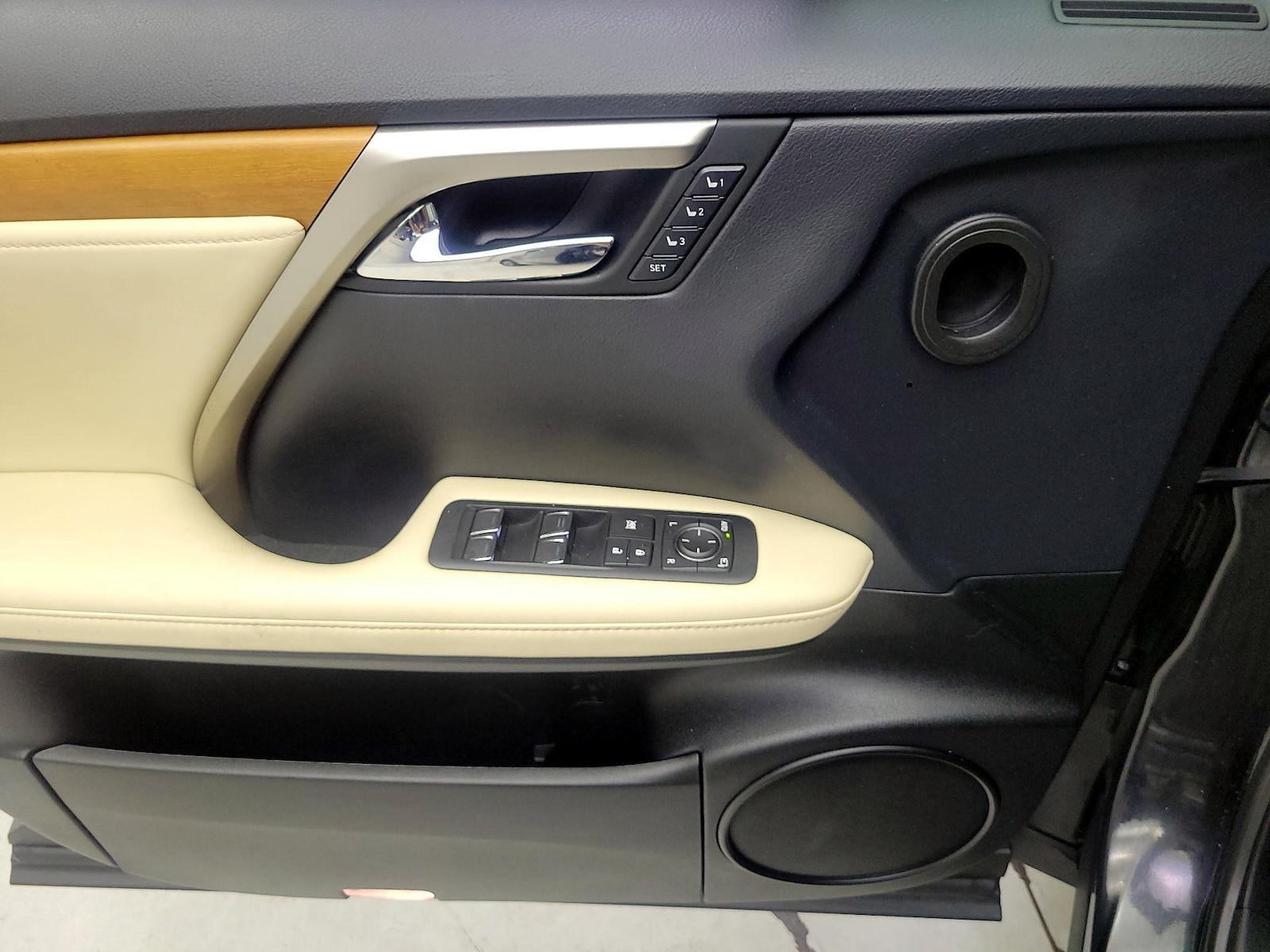 2022 Lexus RX 350 - Photo 13