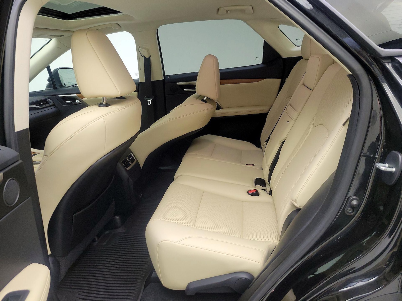 2022 Lexus RX 350 - Photo 21