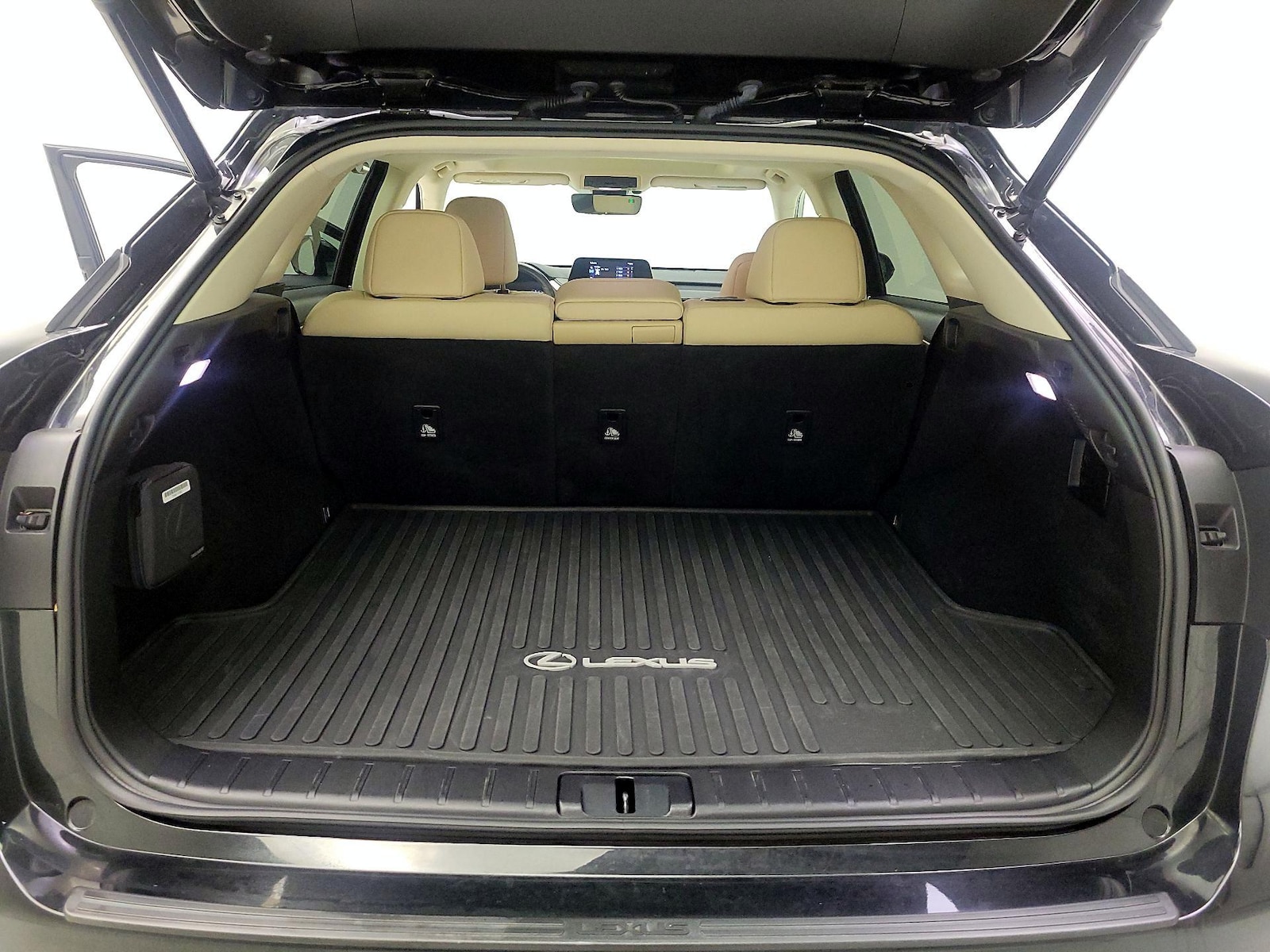 2022 Lexus RX 350 - Photo 22