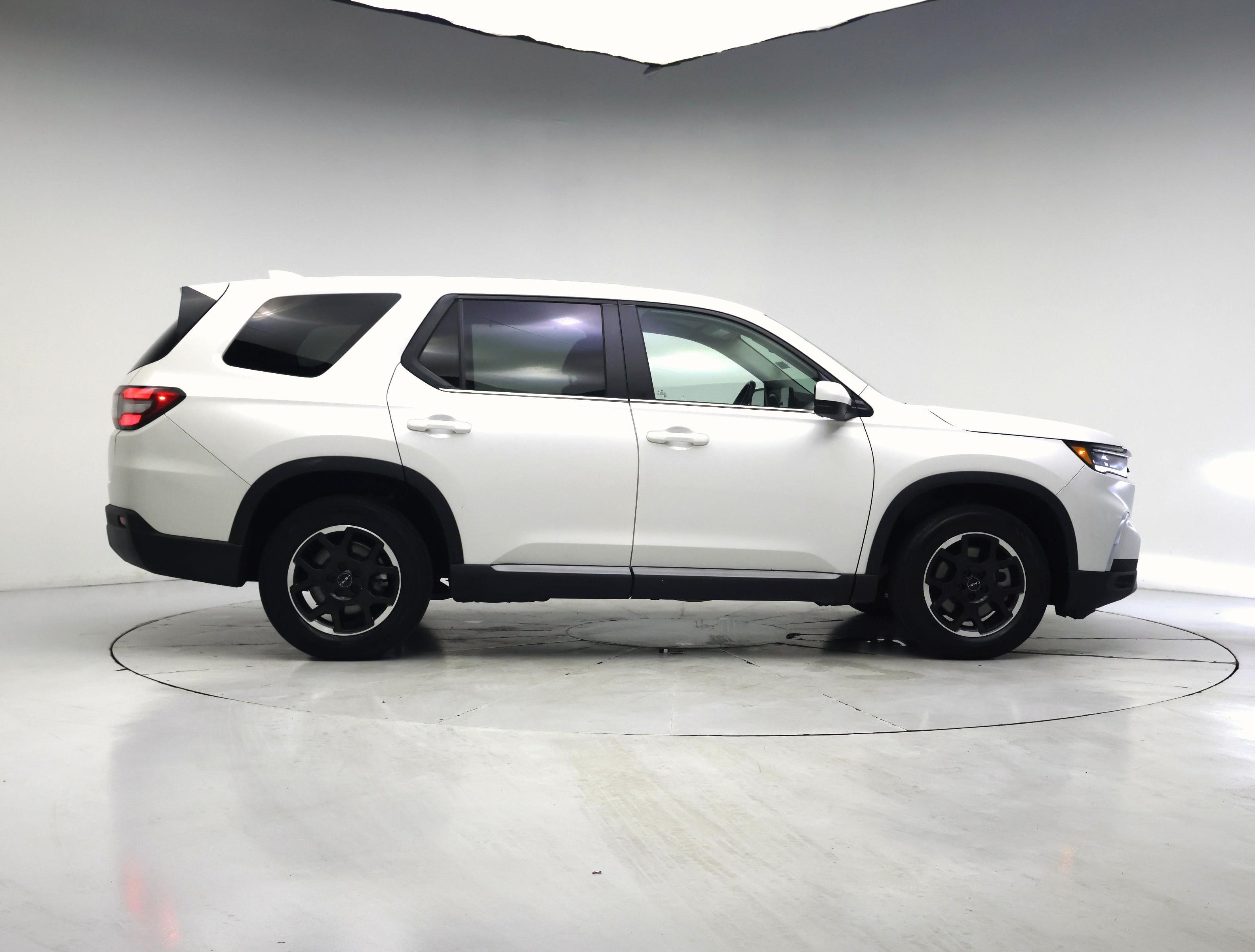 Thumbnail: 2025 Honda Pilot - 7