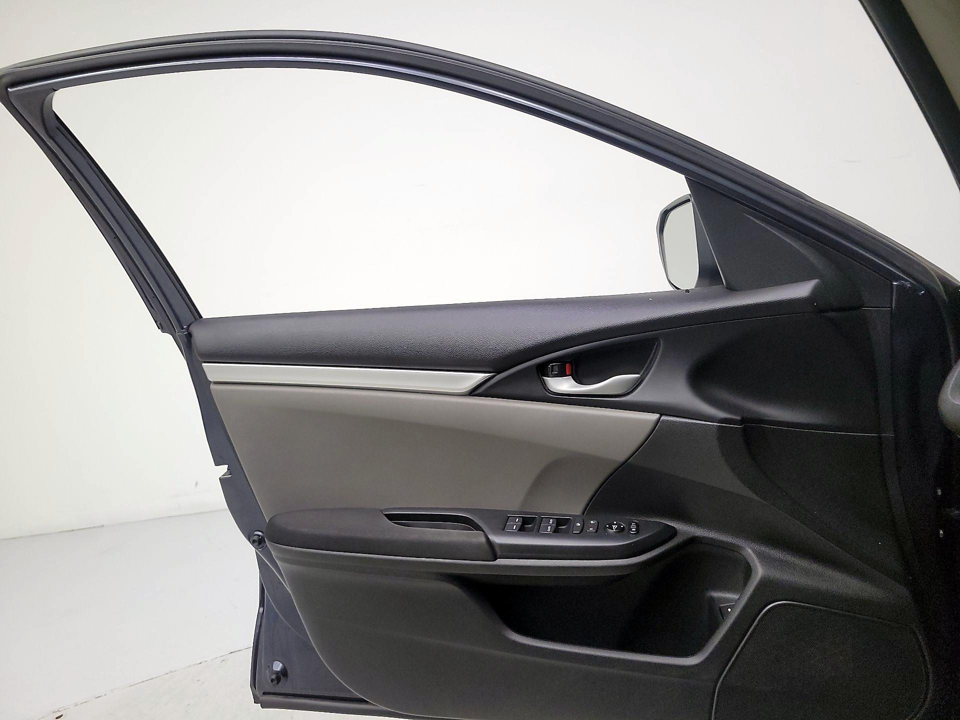 Thumbnail: 2020 Honda Civic - 12