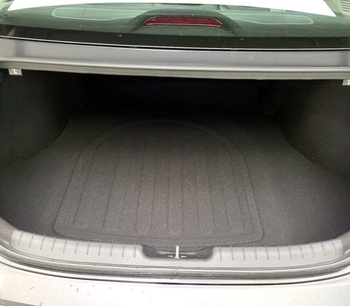 Trunk/Cargo (Seats Up)