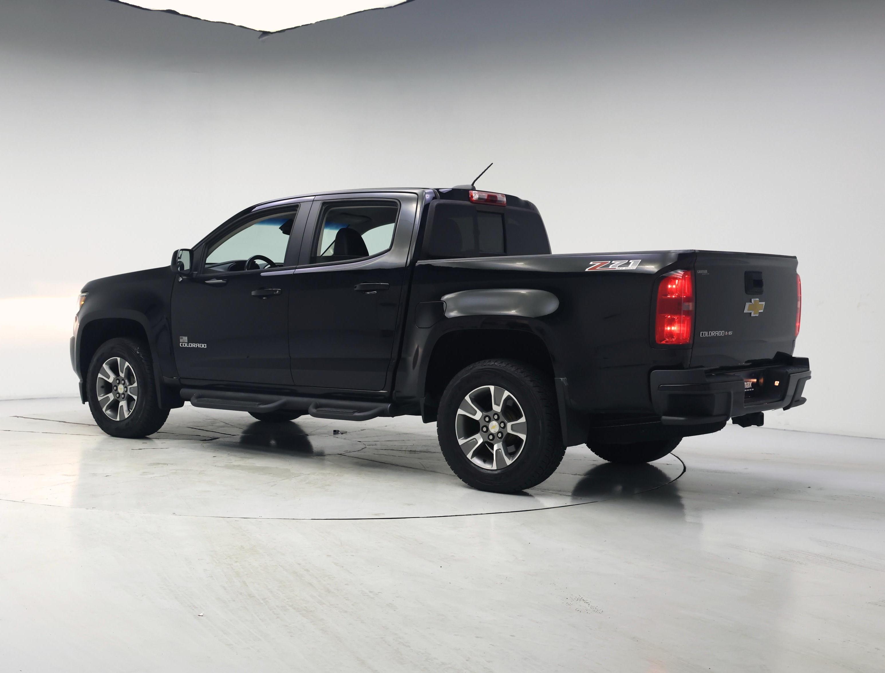 Thumbnail: 2018 Chevrolet Colorado - 2