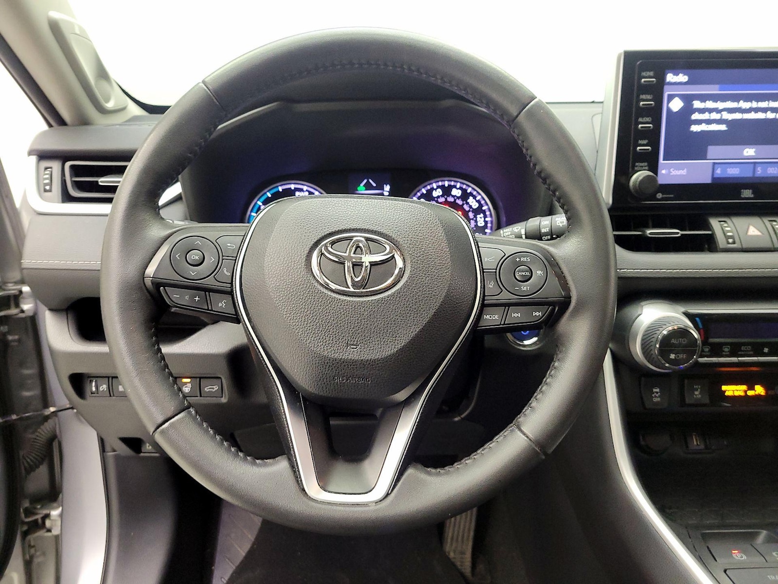 2021 Toyota RAV4 XLE Premium - Photo 11