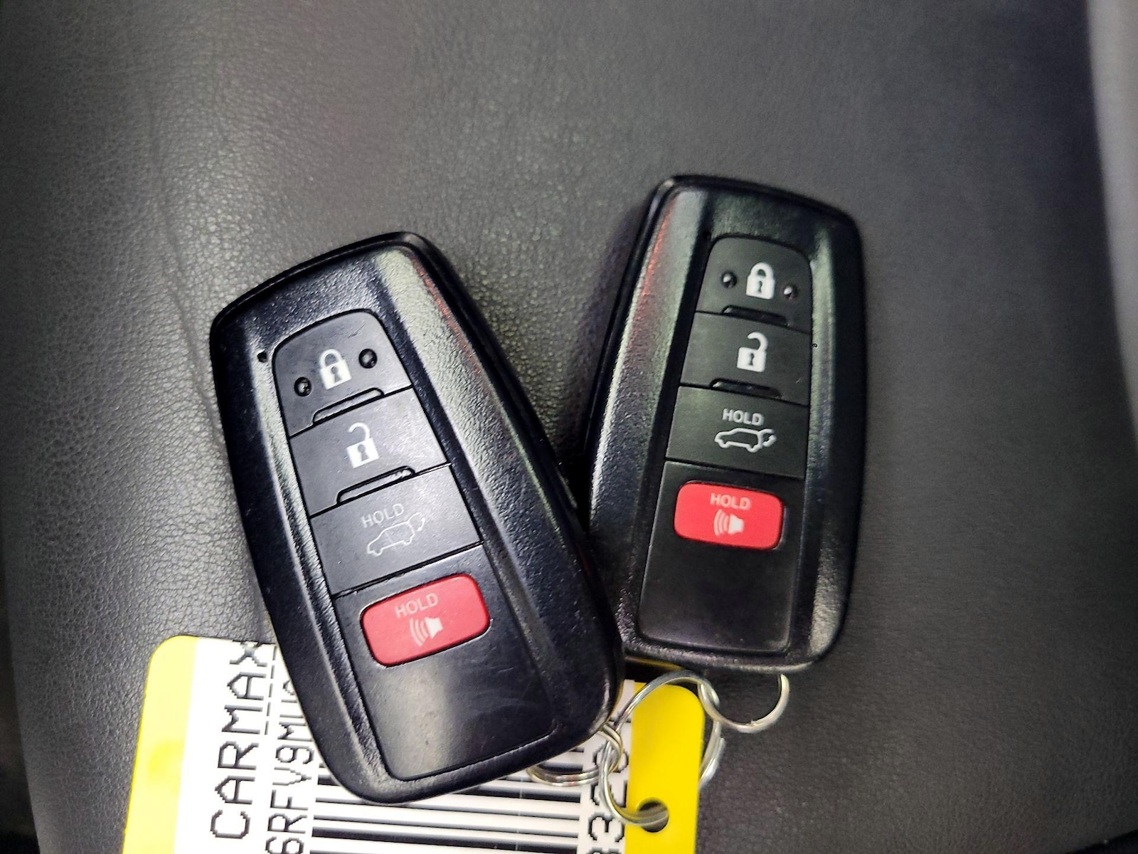 2021 Toyota RAV4 XLE Premium - Photo 25