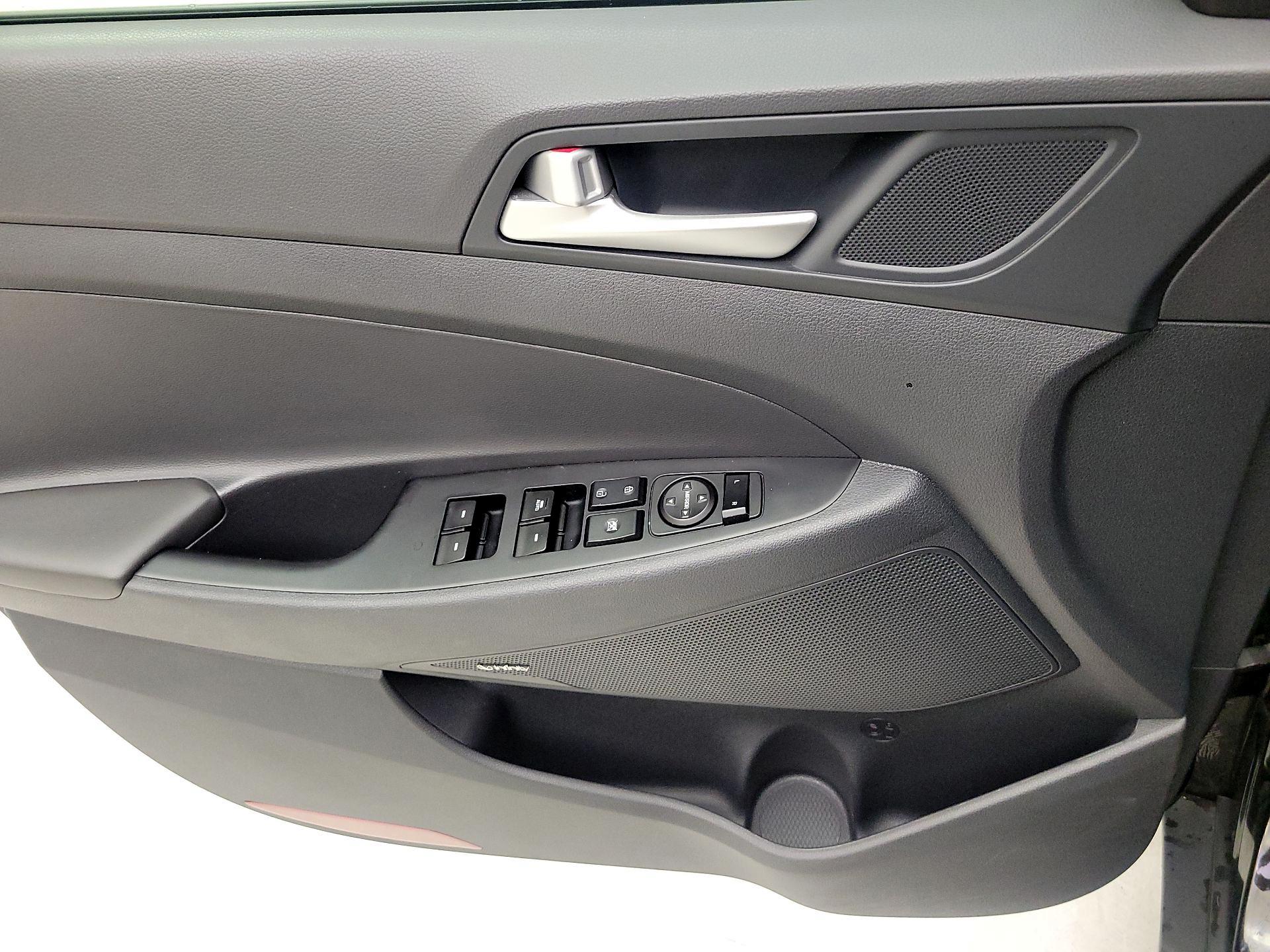 Thumbnail: 2021 Hyundai Tucson - 12
