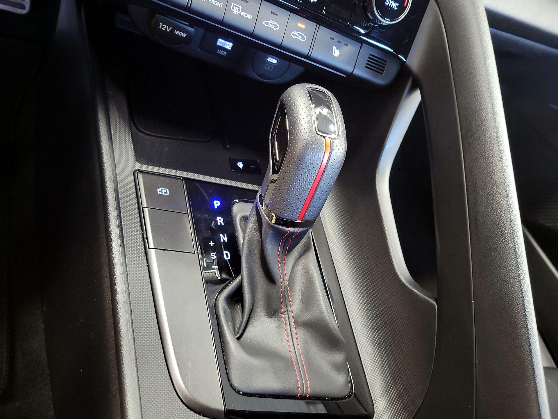 Thumbnail: 2025 Hyundai Elantra - 18