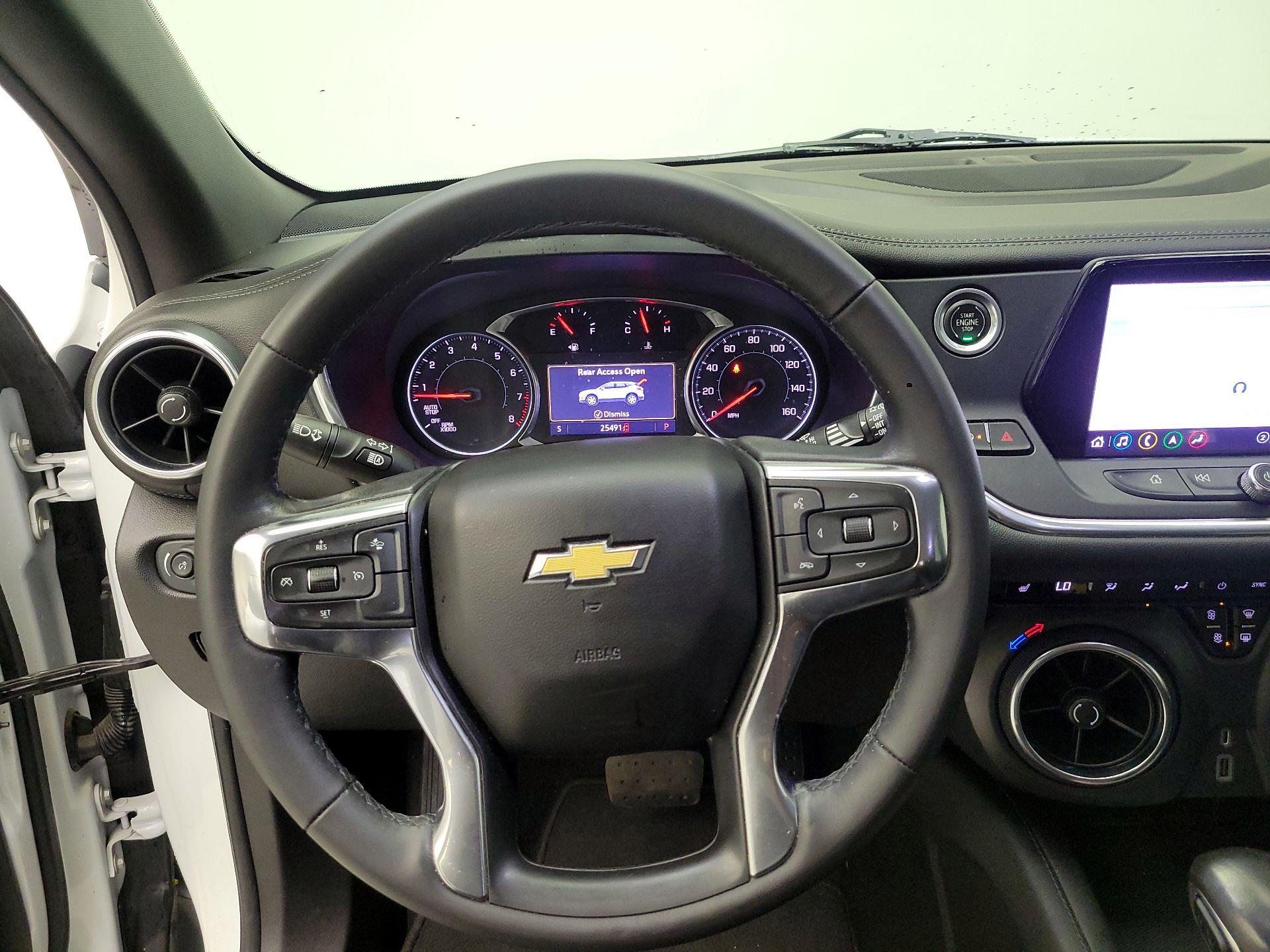 Thumbnail: 2022 Chevrolet Blazer - 10