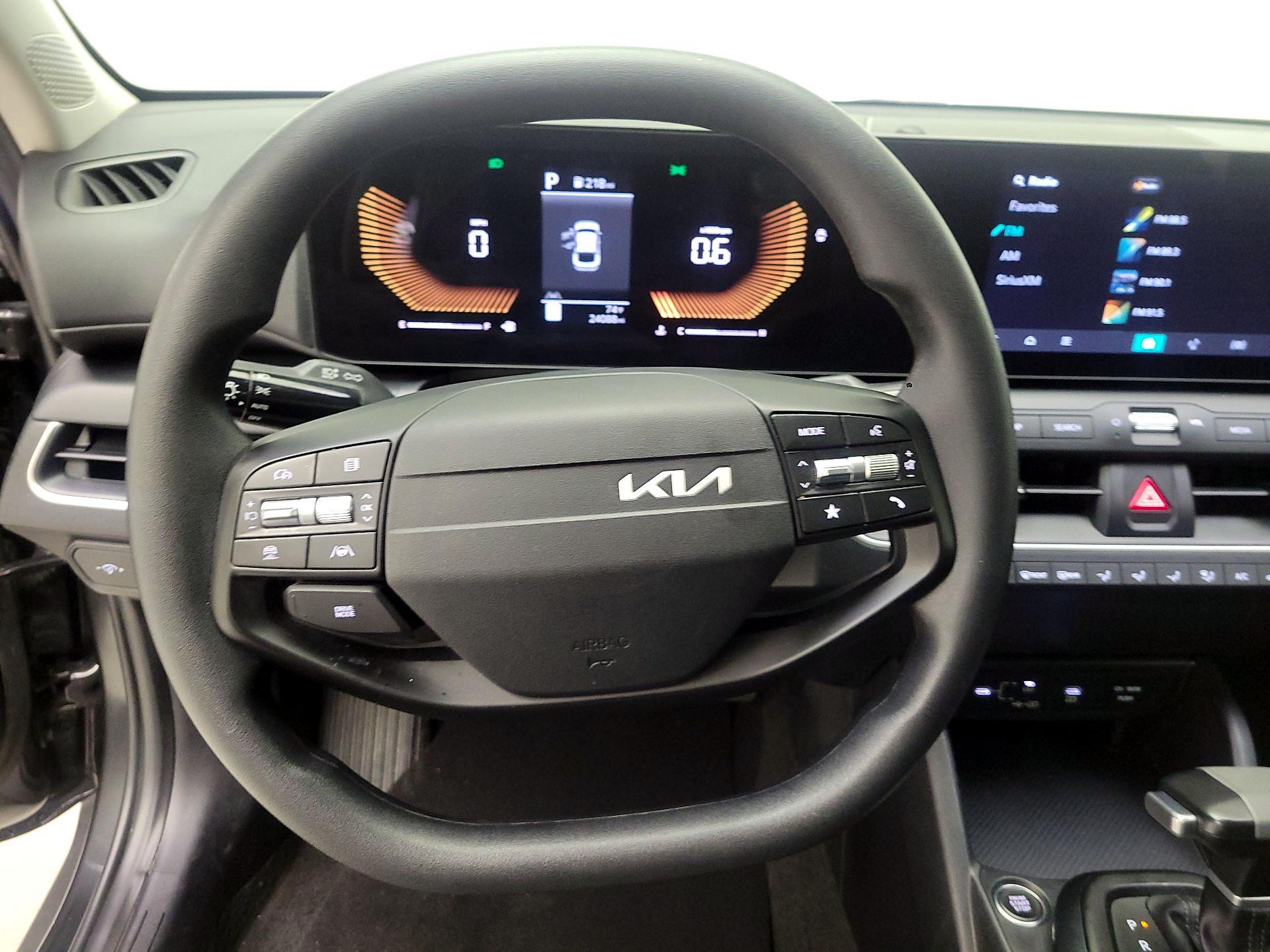 Thumbnail: 2025 Kia K4 - 10
