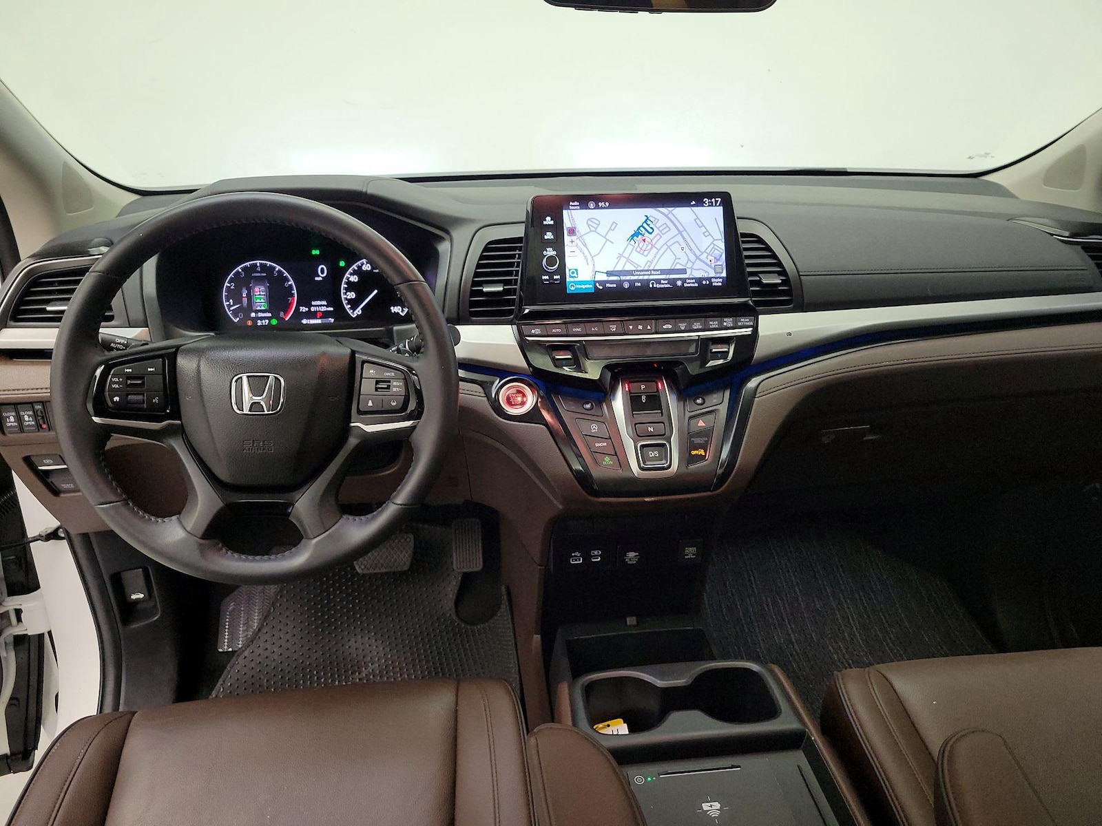 2025 Honda Odyssey Touring - Photo 10