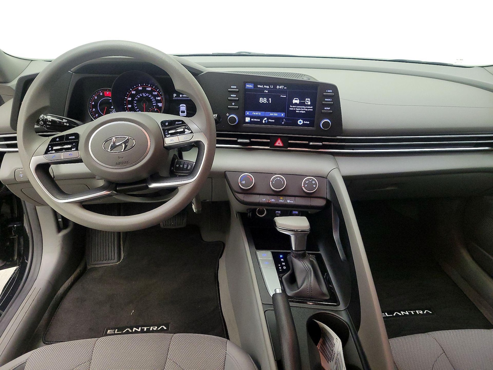 2021 Hyundai Elantra SE - Photo 10
