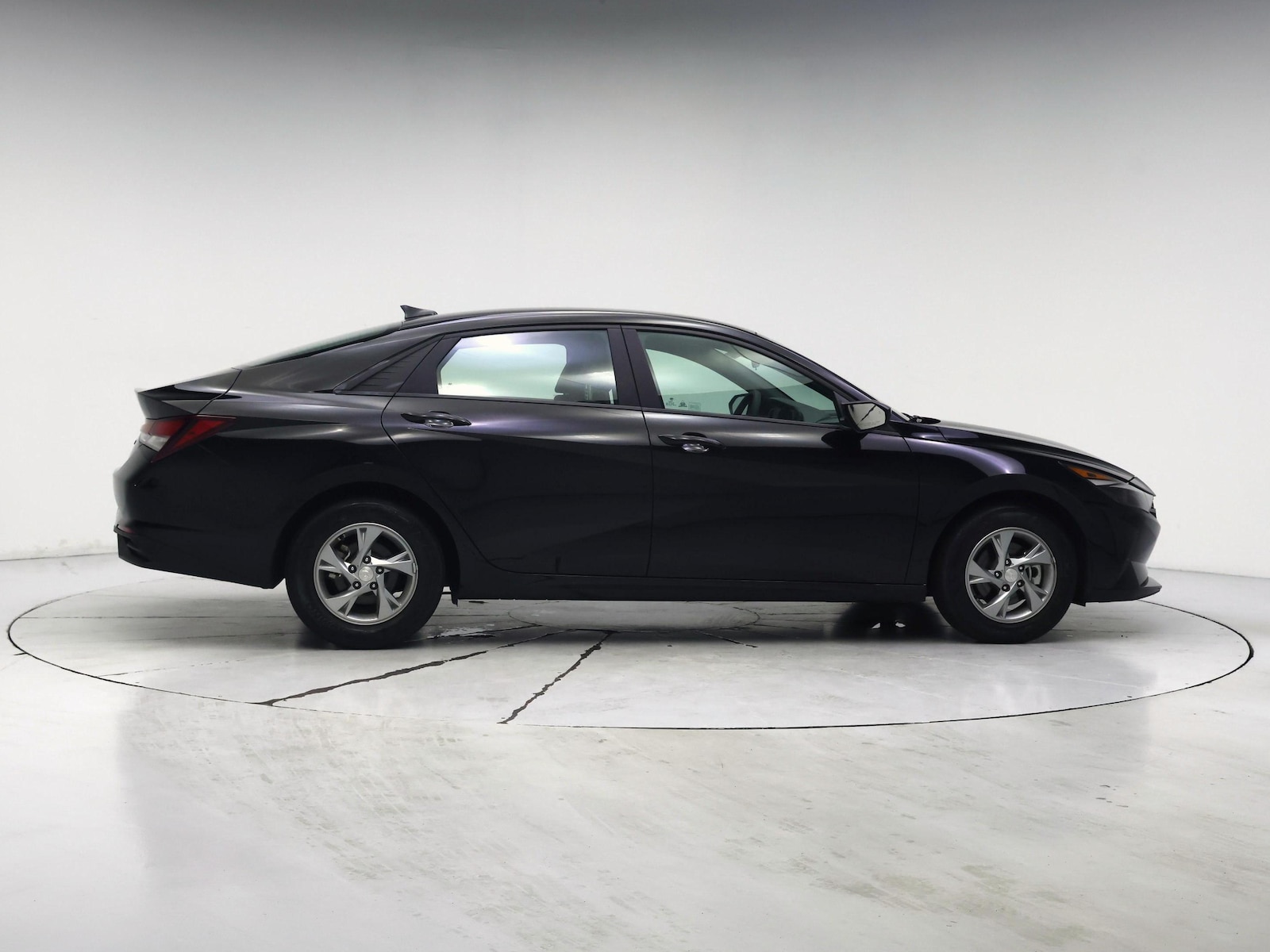 2021 Hyundai Elantra SE - Photo 8