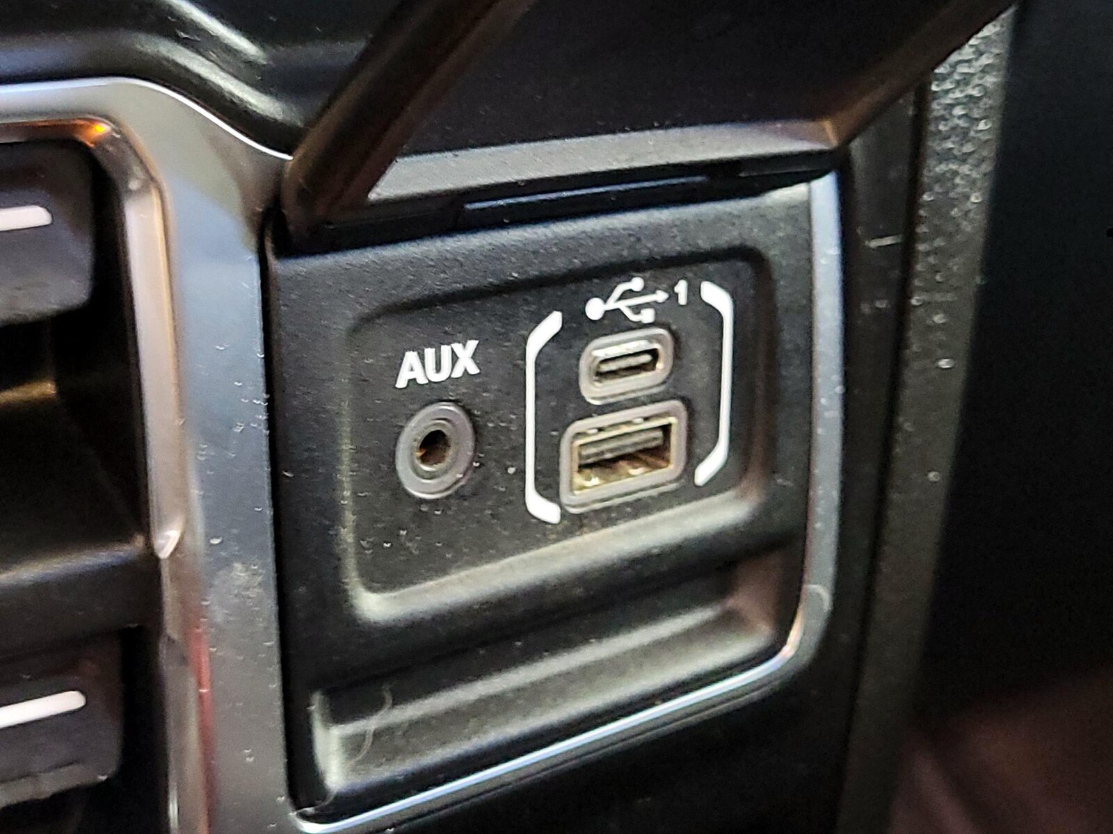 2023 Jeep Wrangler 4xe Sahara 4XE - Photo 20