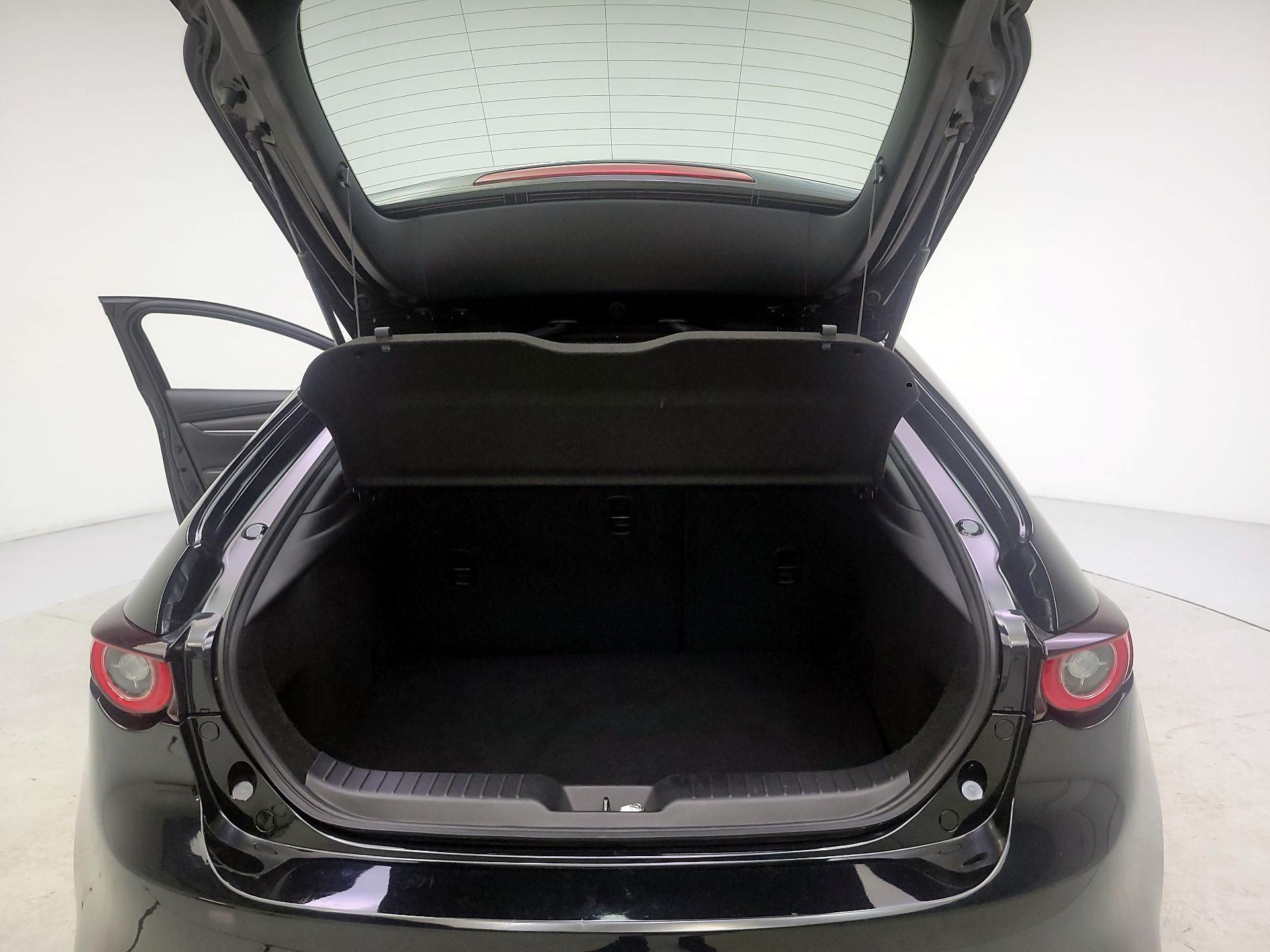 Thumbnail: 2025 Mazda Mazda3 - 20