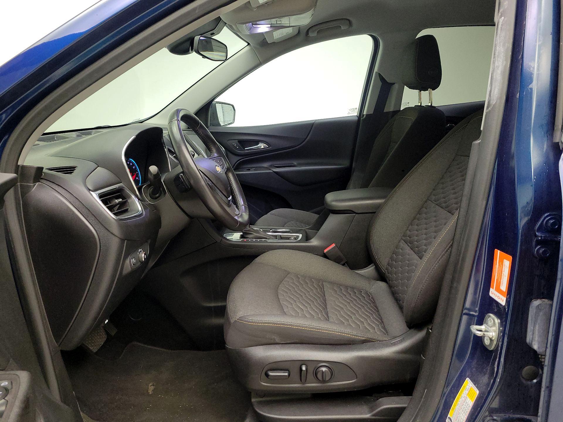 Thumbnail: 2019 Chevrolet Equinox - 11