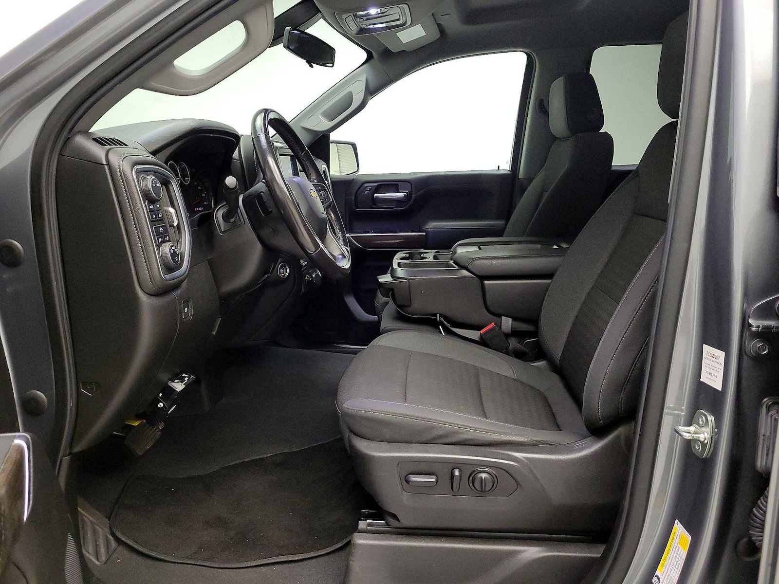 2022 Chevrolet Silverado 1500 LT - Photo 12