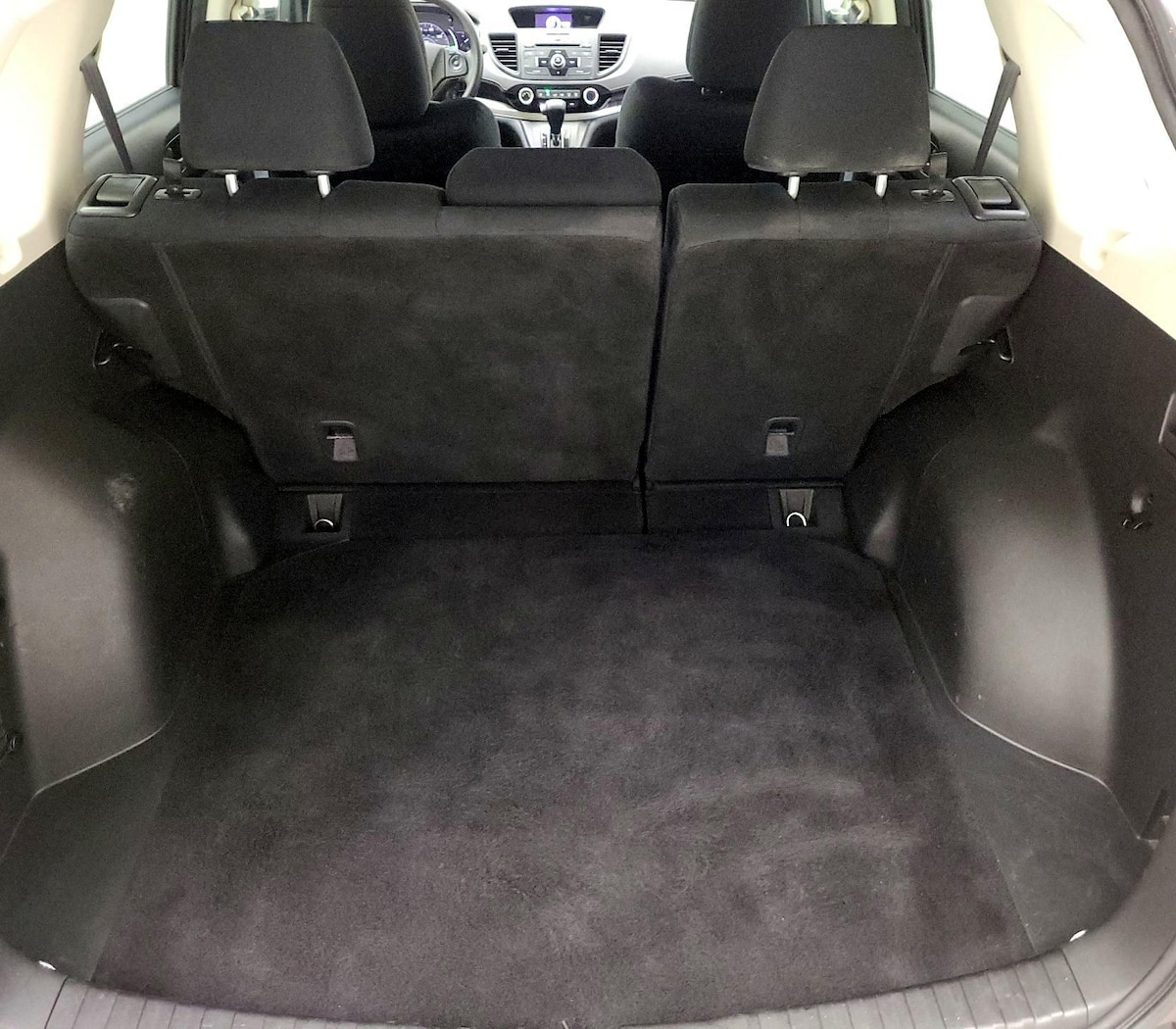 Trunk/Cargo (Seats Up)