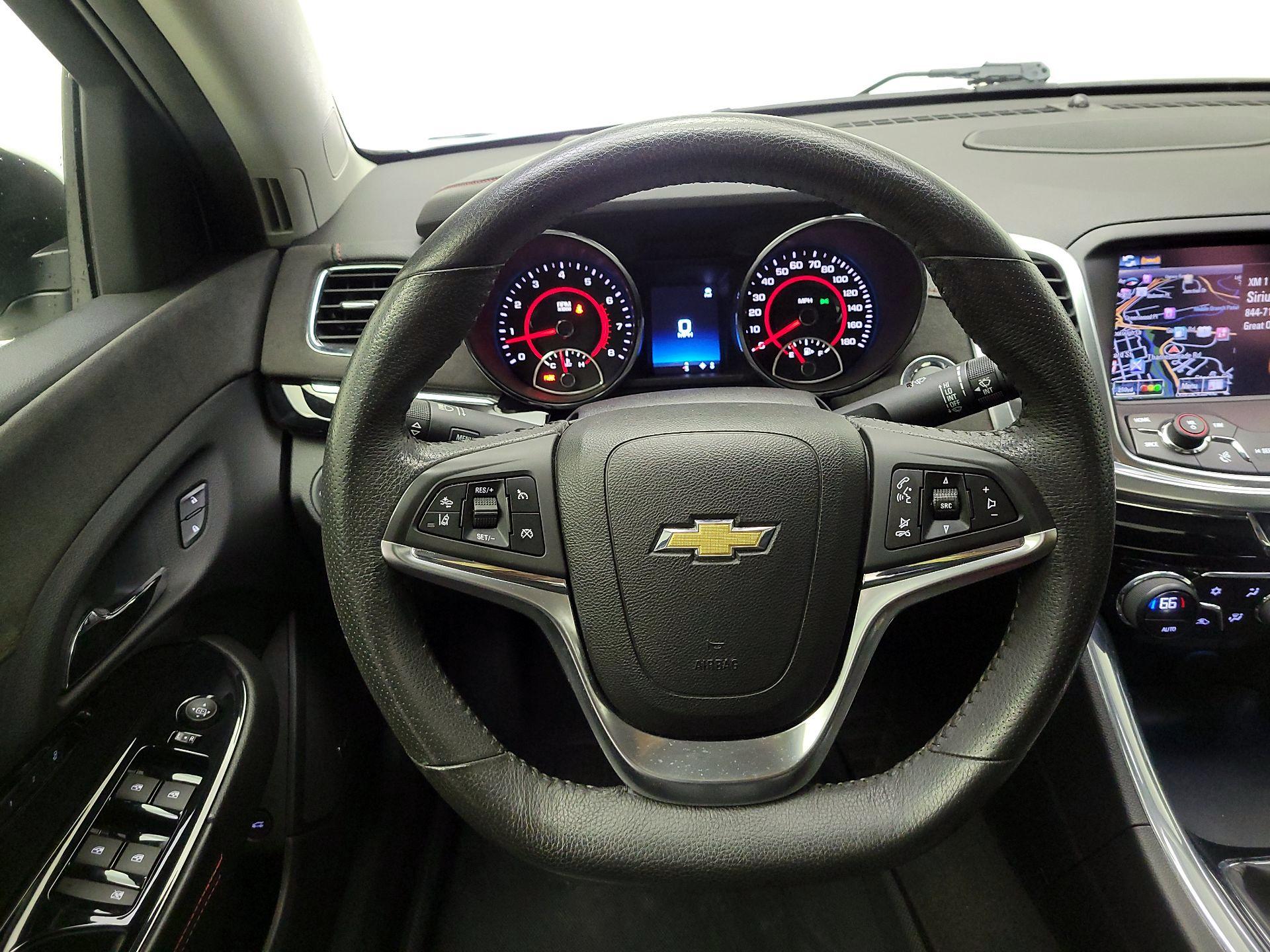 Thumbnail: 2016 Chevrolet  - 10