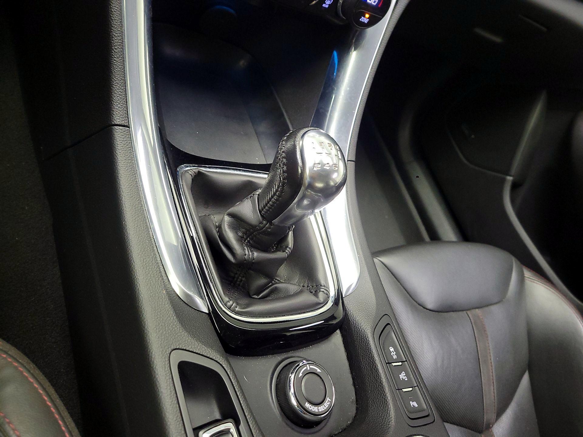 Thumbnail: 2016 Chevrolet  - 18