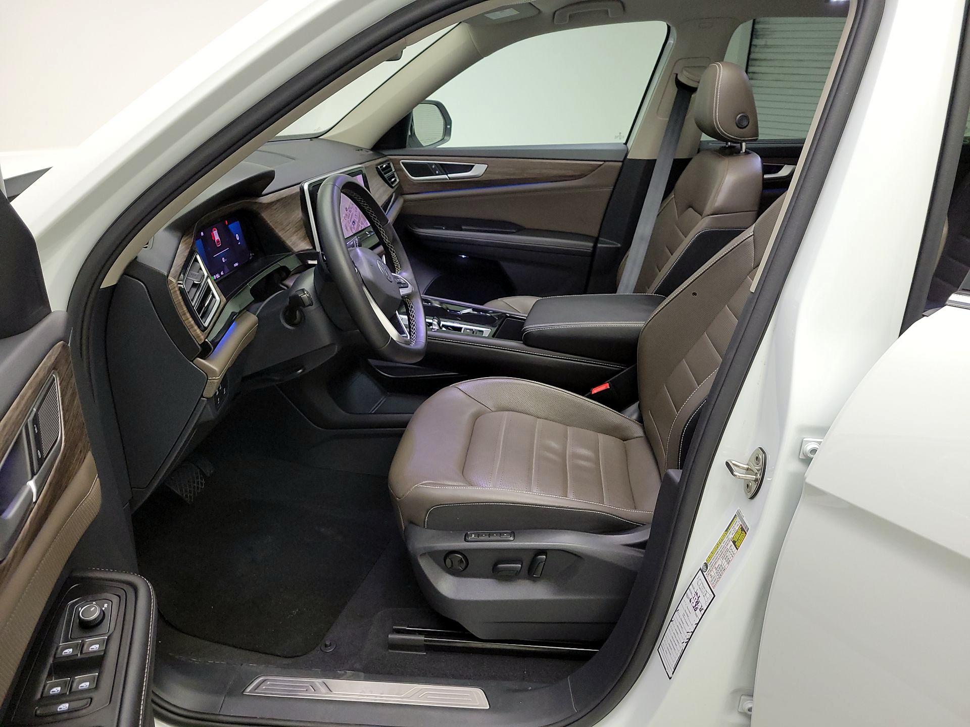 Thumbnail: 2025 Volkswagen Atlas - 11