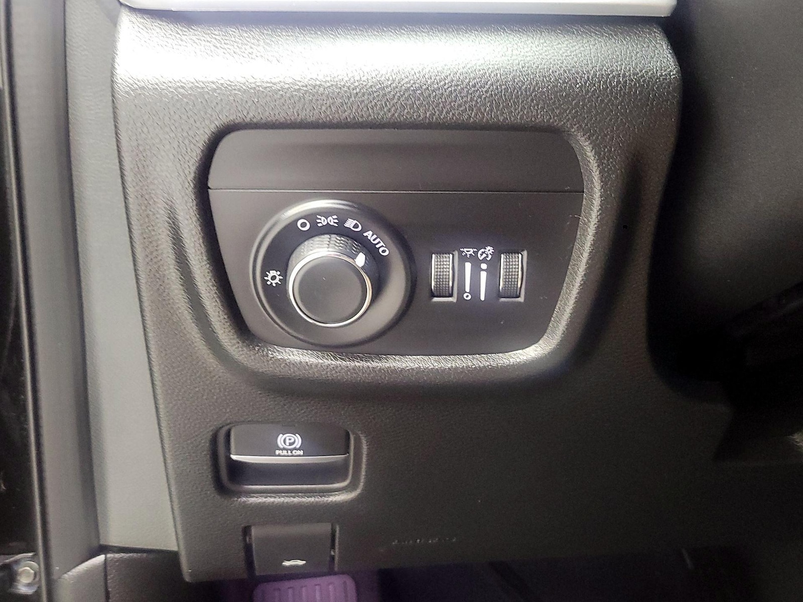 2023 Jeep Grand Cherokee L Altitude - Photo 14