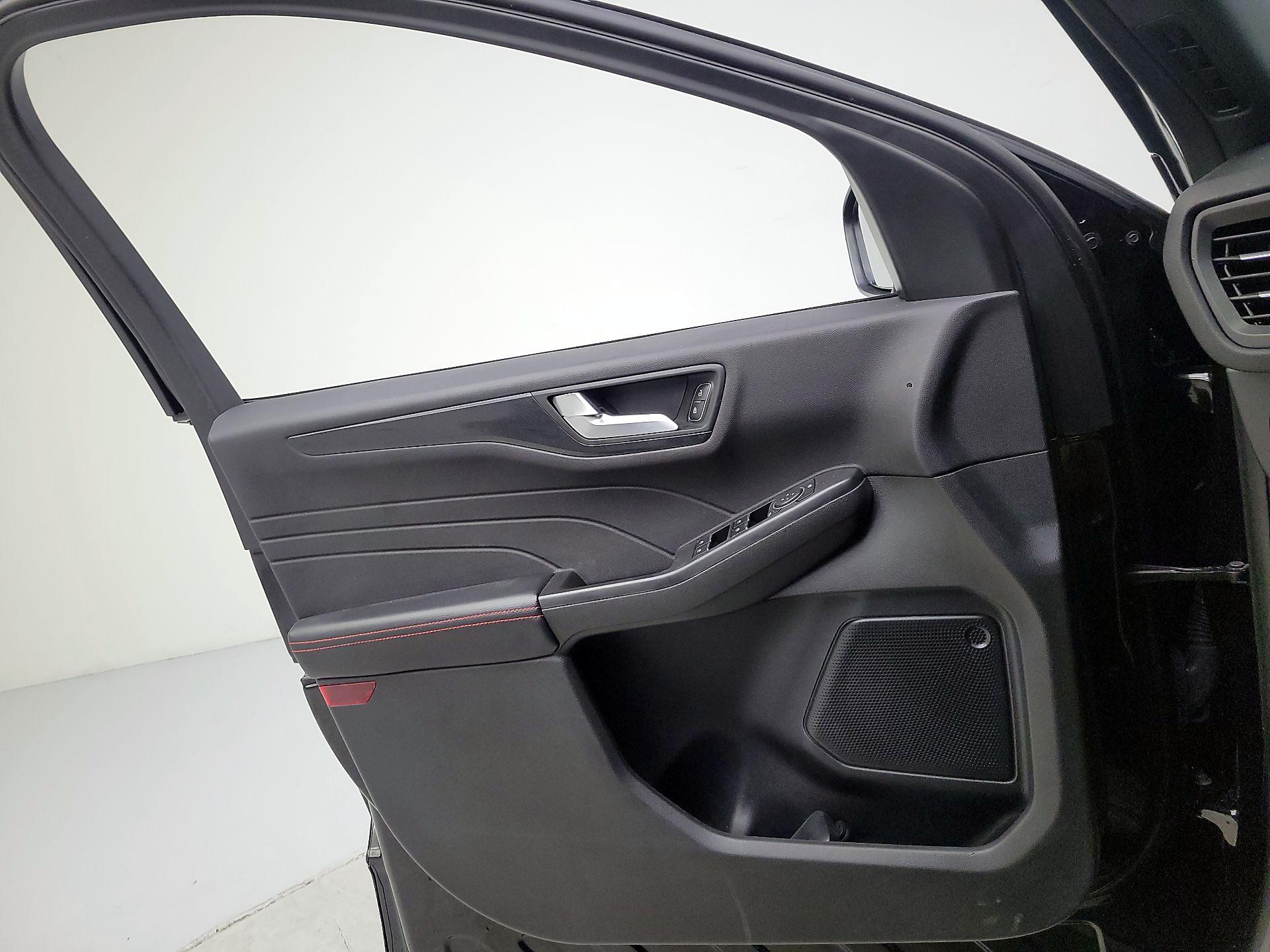 Thumbnail: 2024 Ford Escape - 12