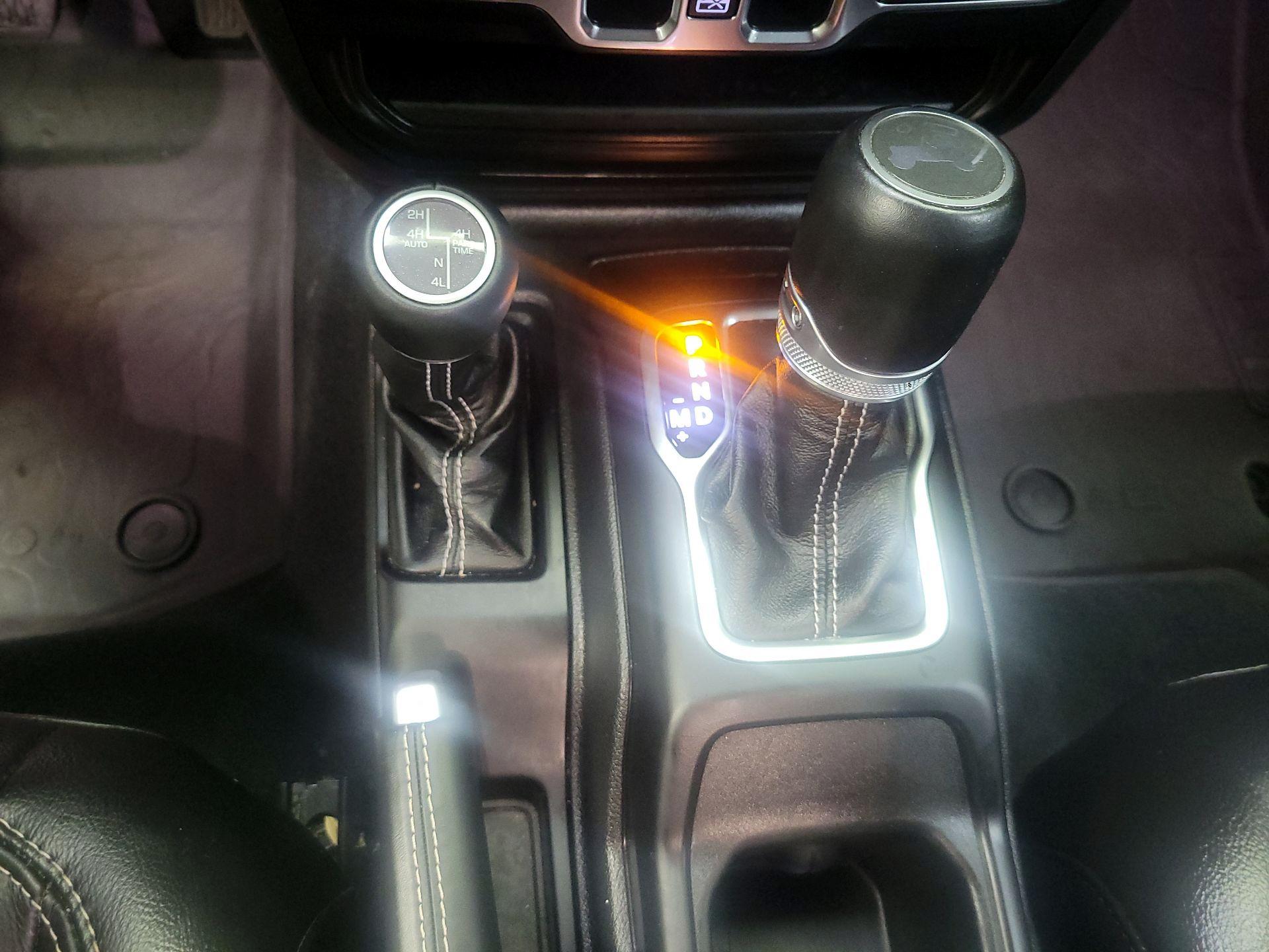 Thumbnail: 2023 Jeep Wrangler - 18