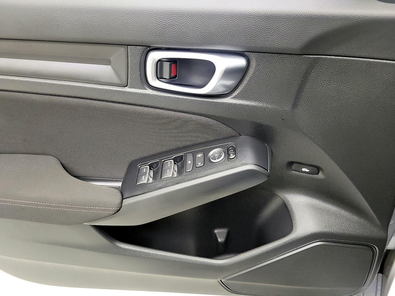 2026 Honda Civic Sport - Photo 13